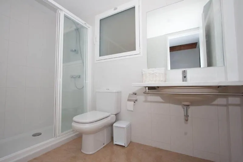 Bathroom in Aparthotel l'Heretat