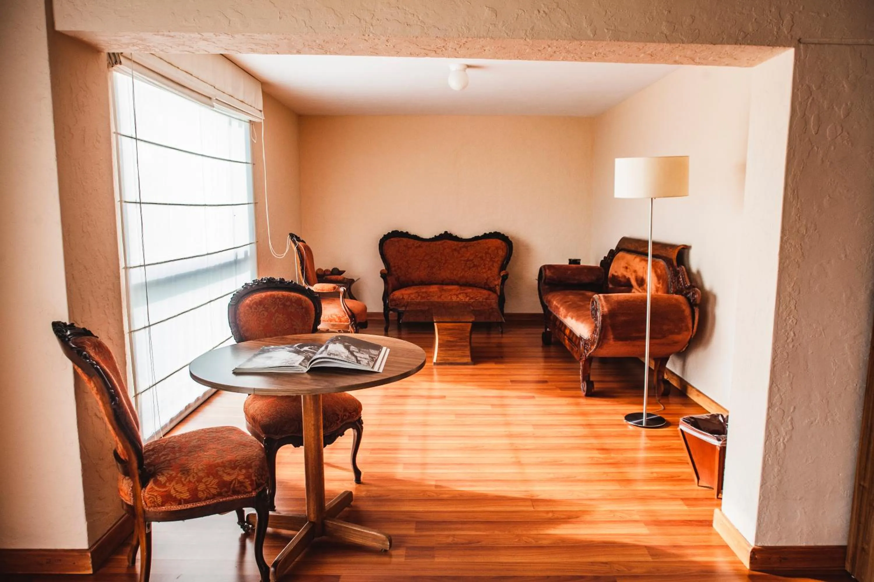Seating area in BTH Hotel Arequipa Lake