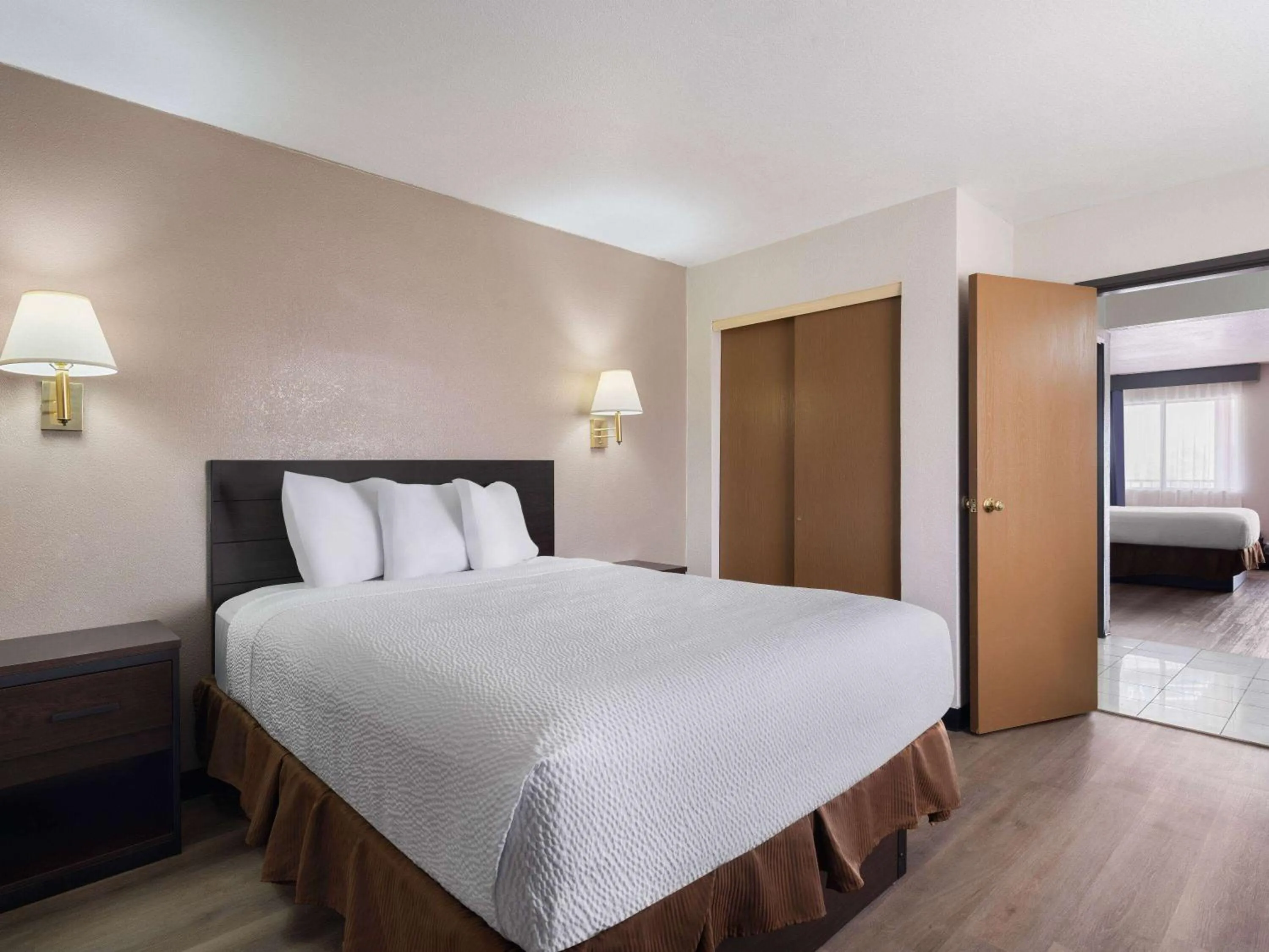 Bed in Travelodge by Wyndham Tucson AZ