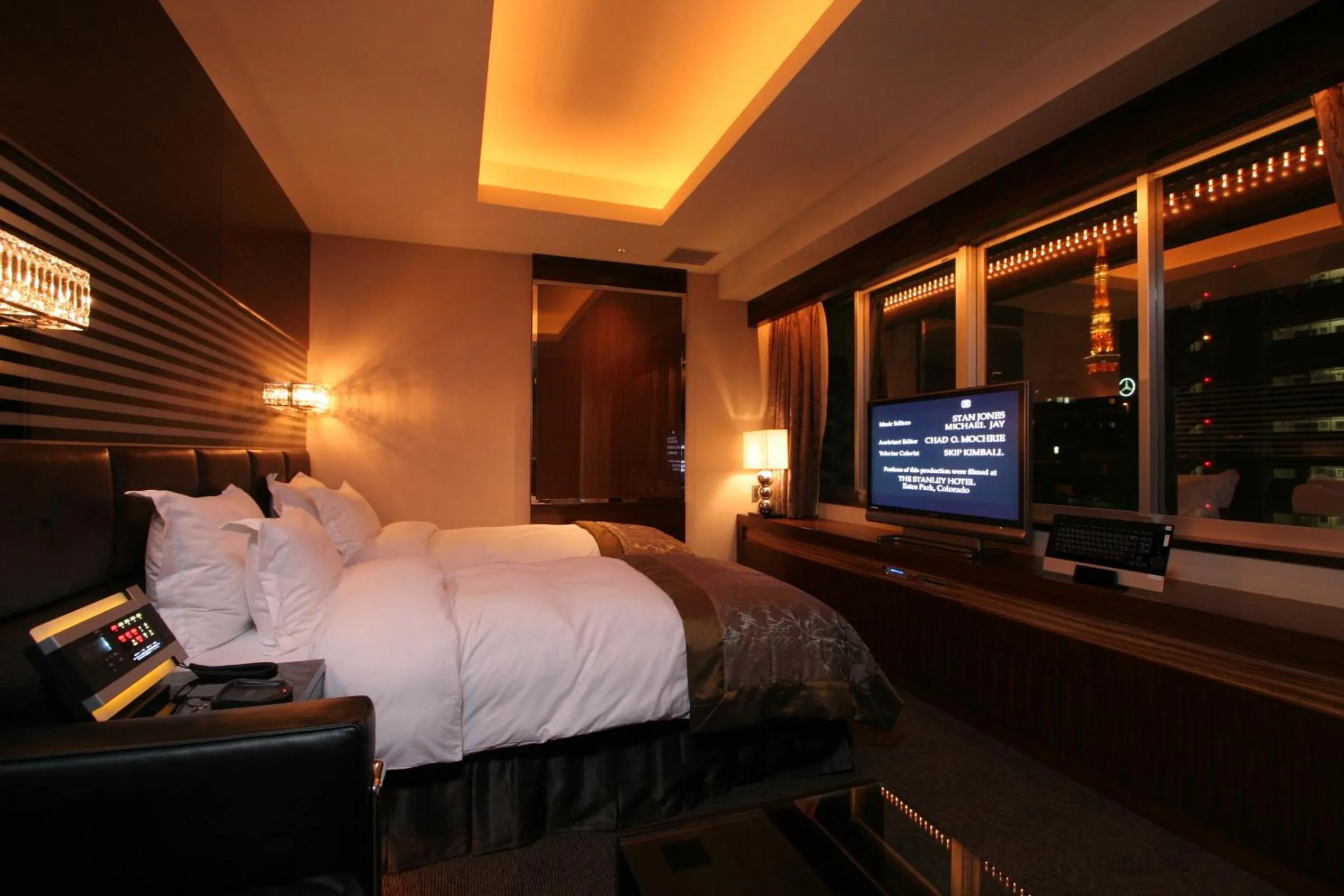 Photo of the whole room, Bed in HOTEL THE GLANZ