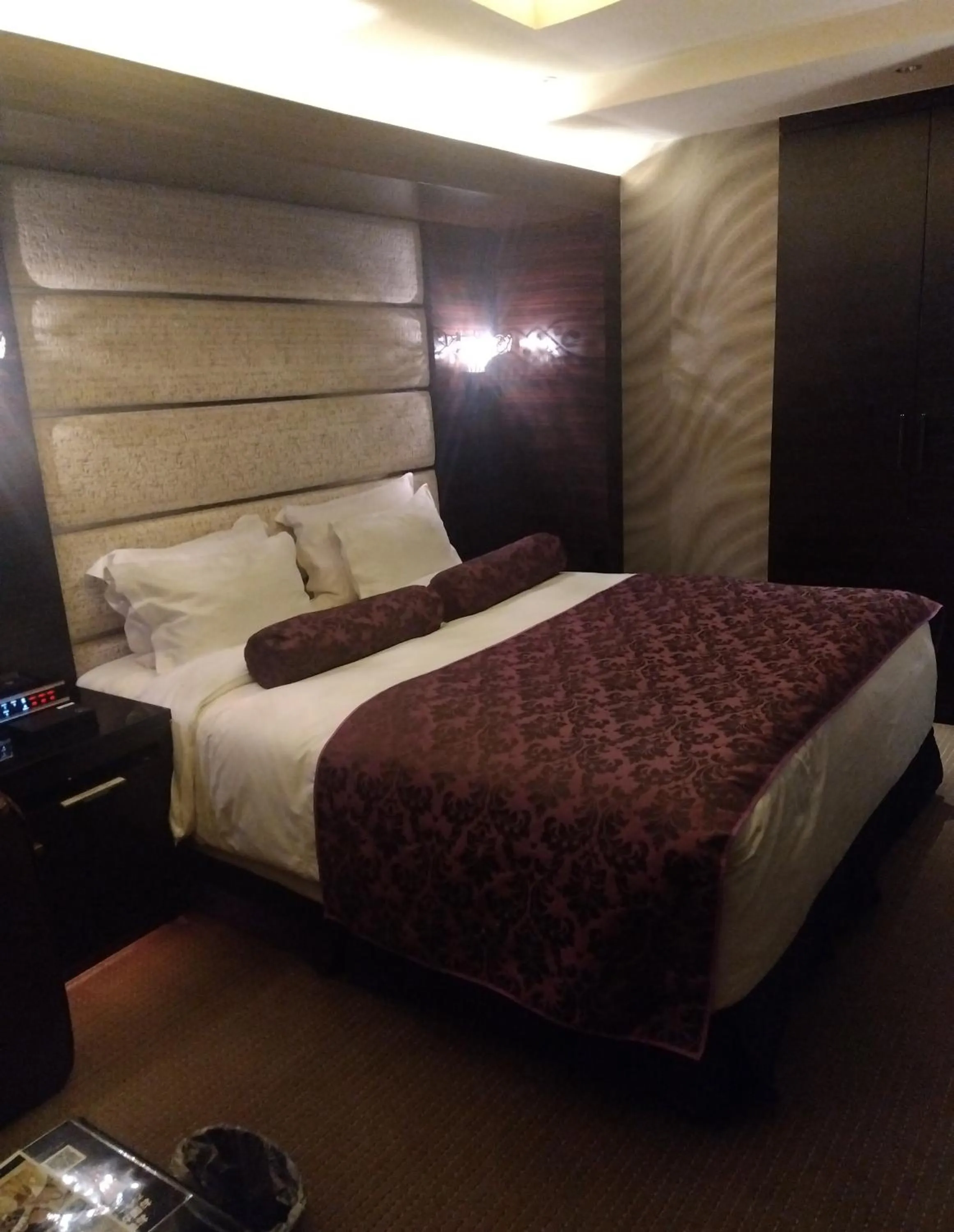 Bed in HOTEL THE GLANZ