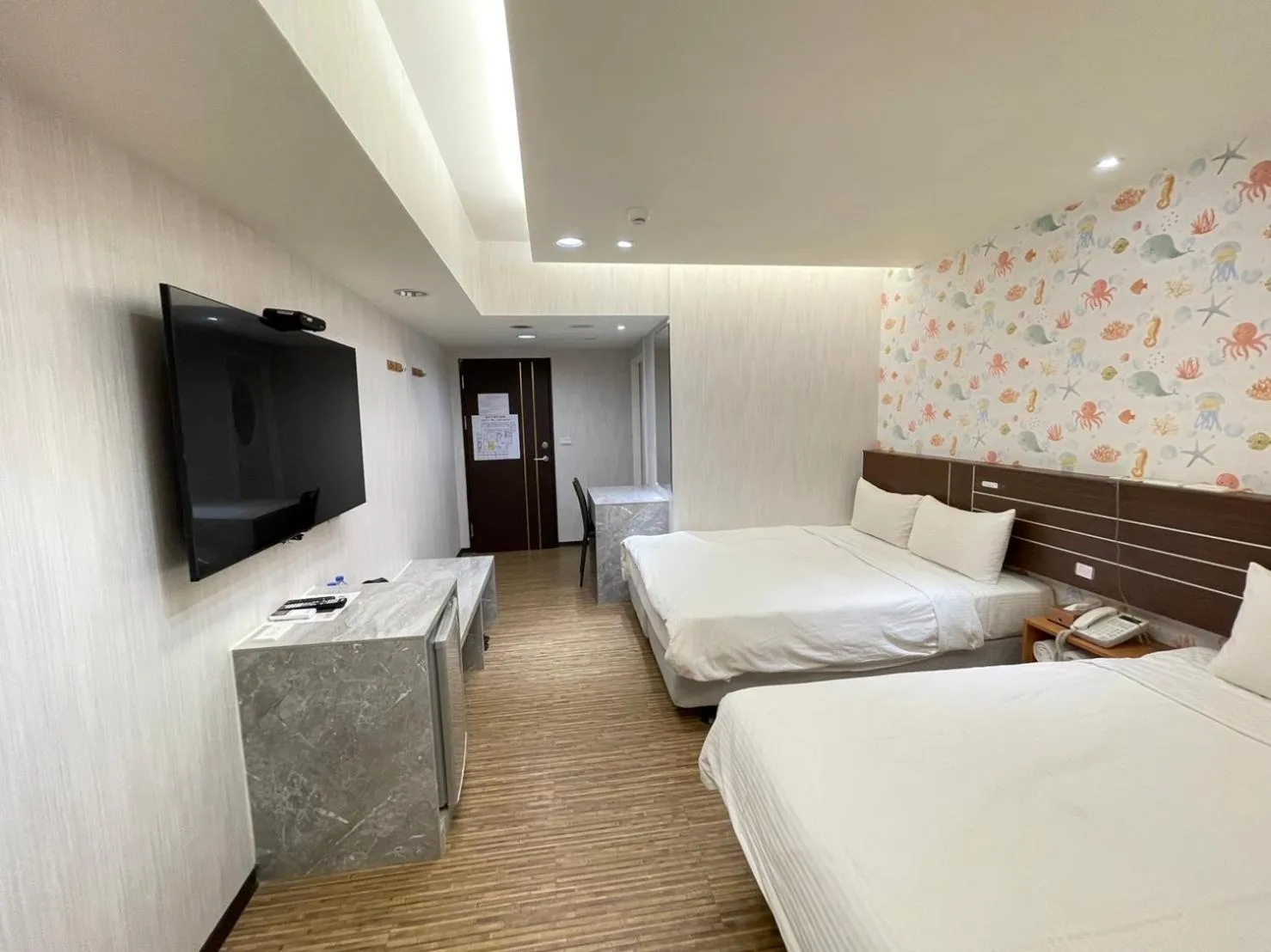 Bed in Jung Shin Hotel