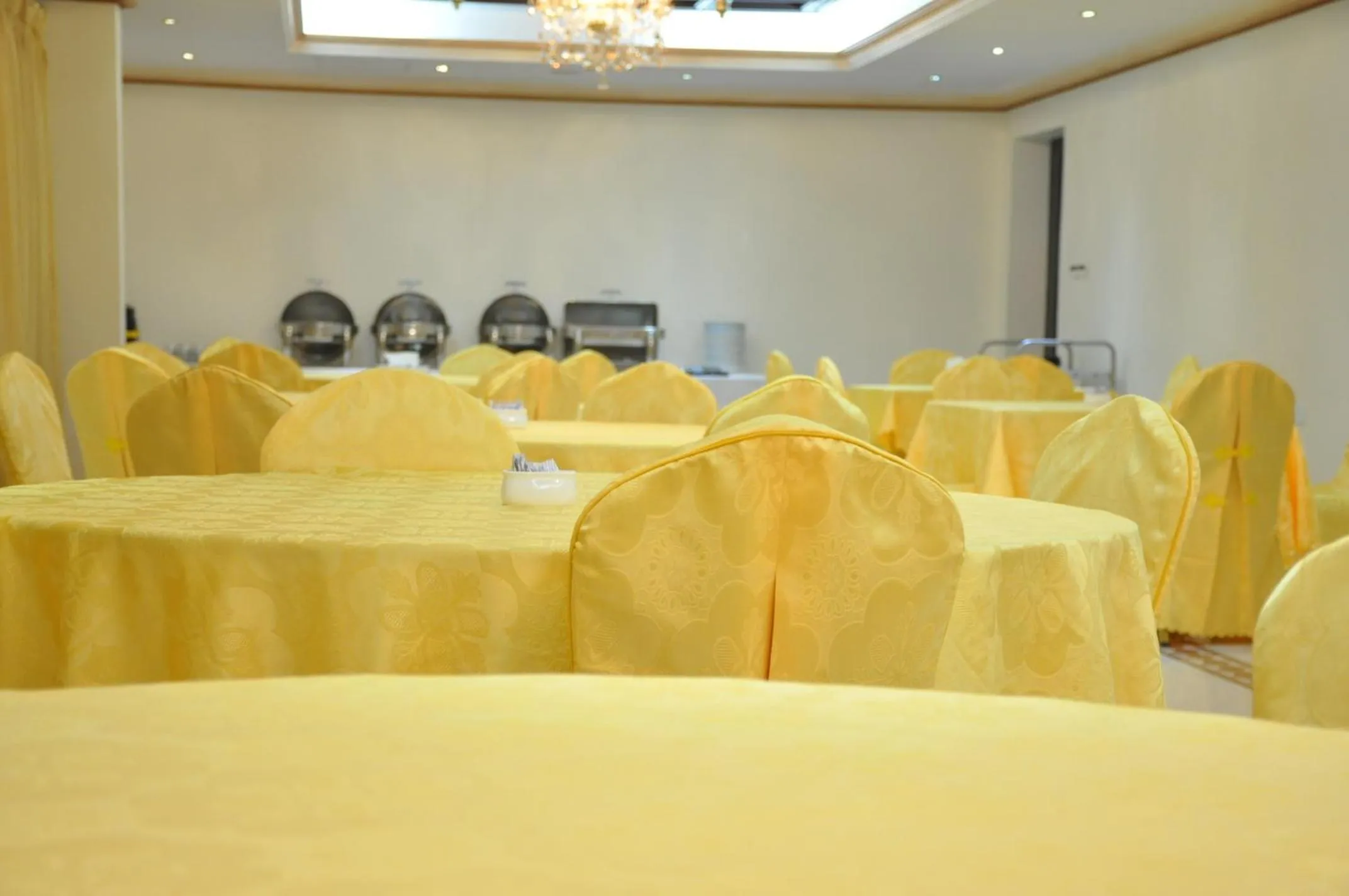 Banquet/Function facilities in Sahara Hotel Apartments