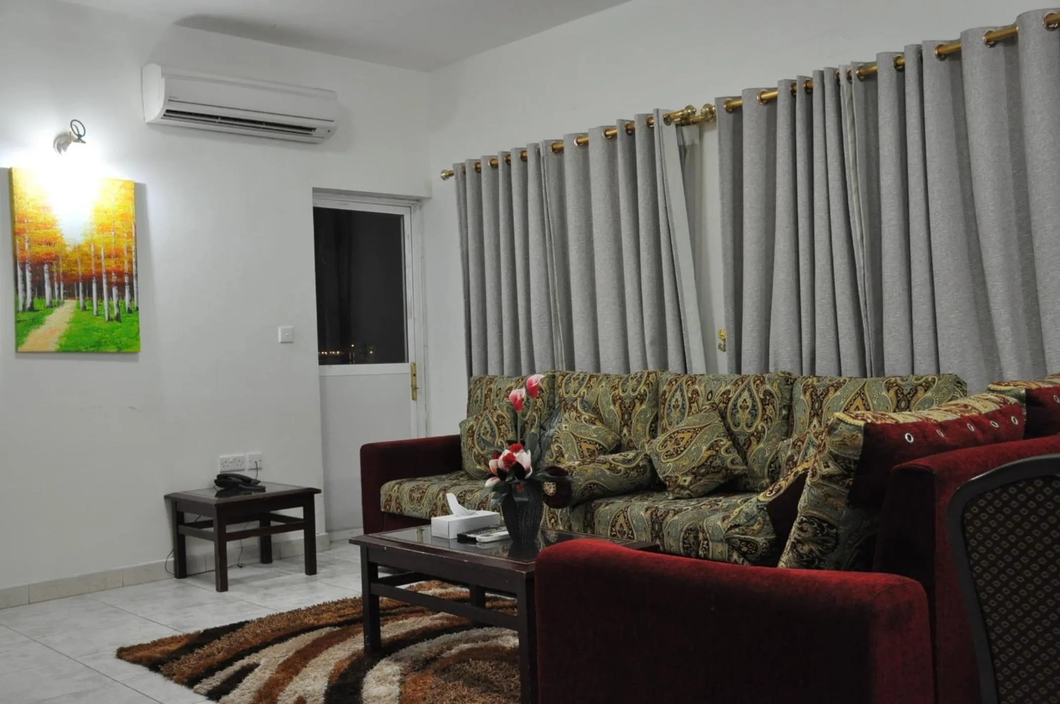Living room in Sahara Hotel Apartments