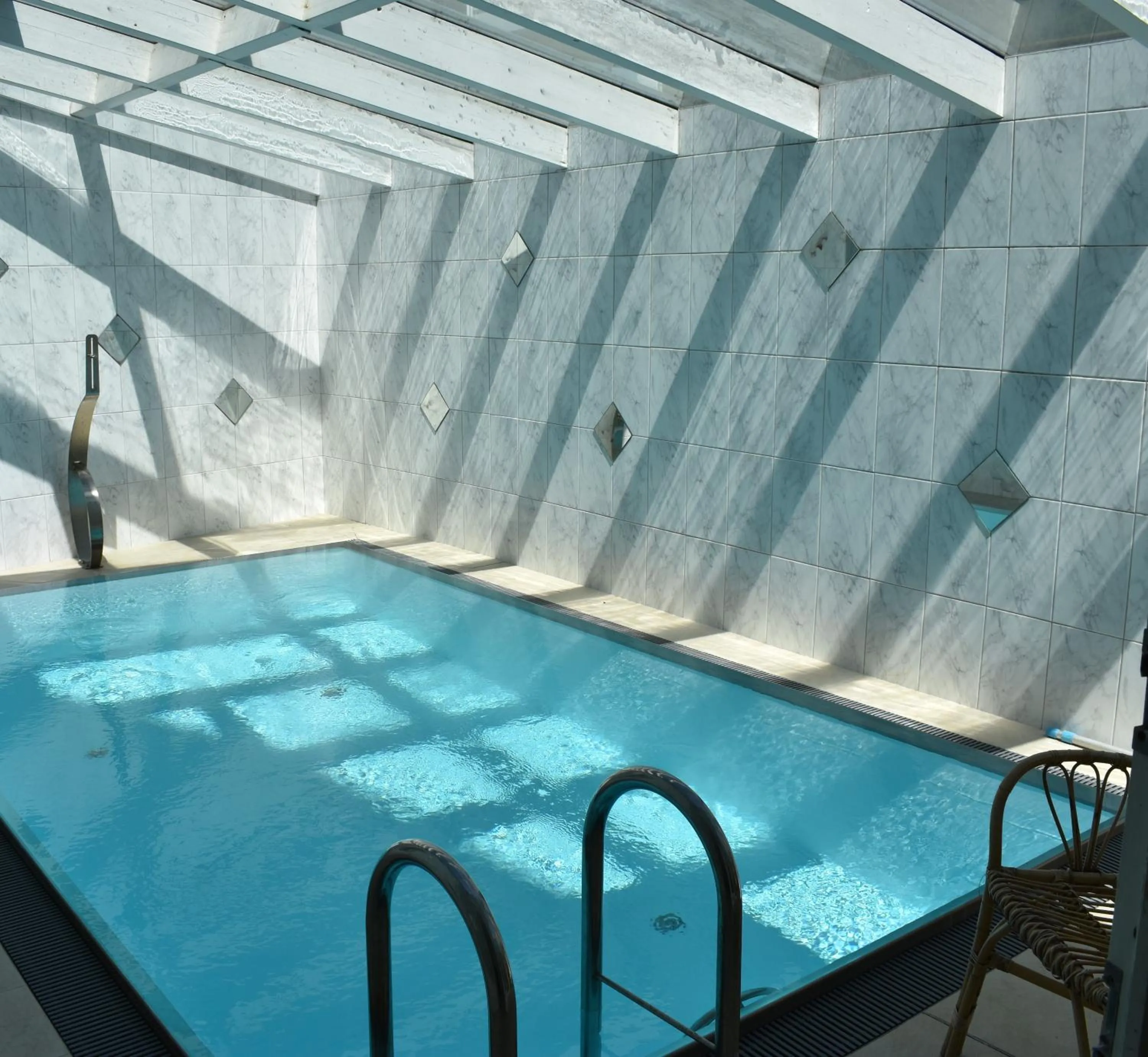 Swimming pool in Hotel Kleißl