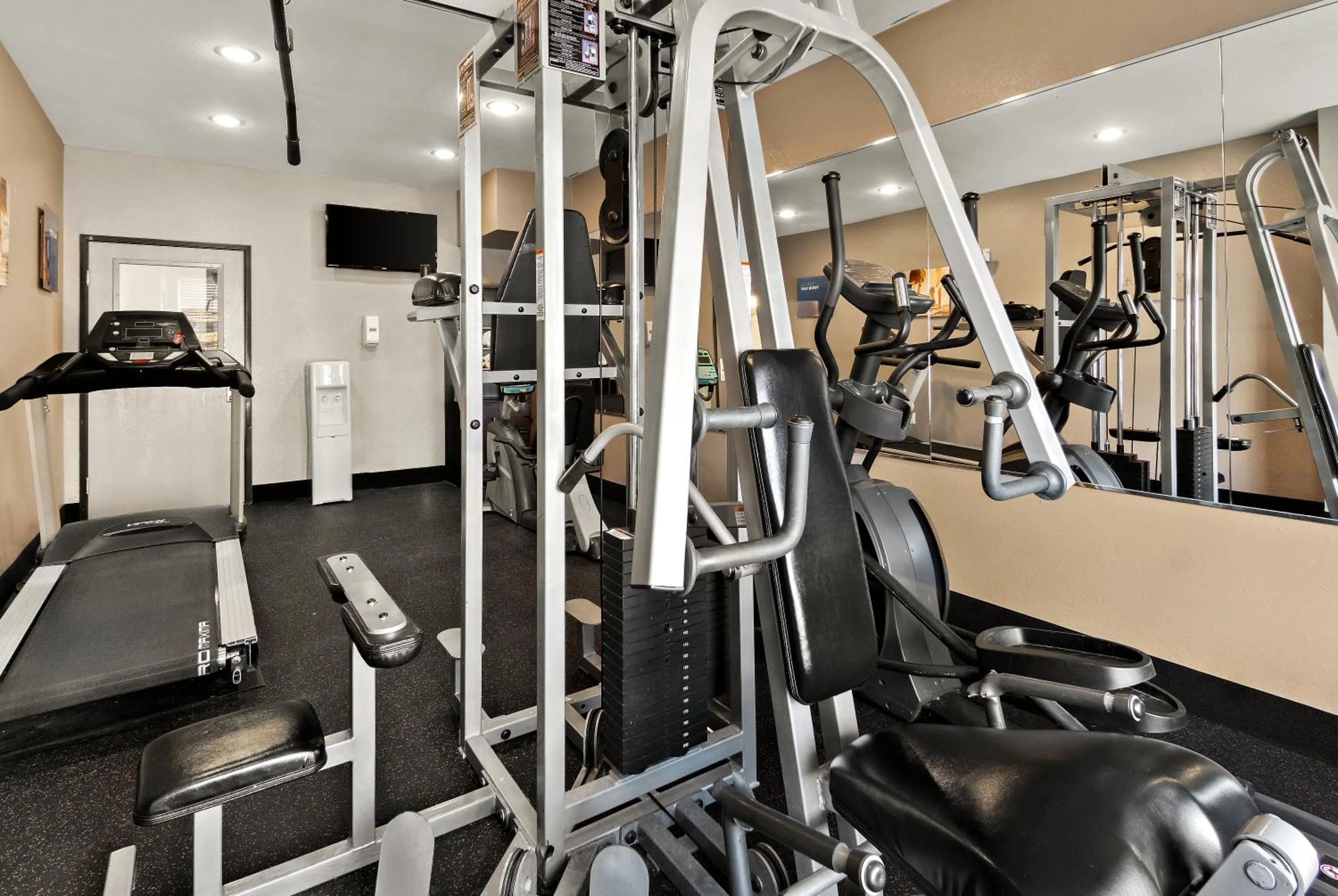 Fitness centre/facilities in Comfort Suites Fort Worth North Fossil Creek