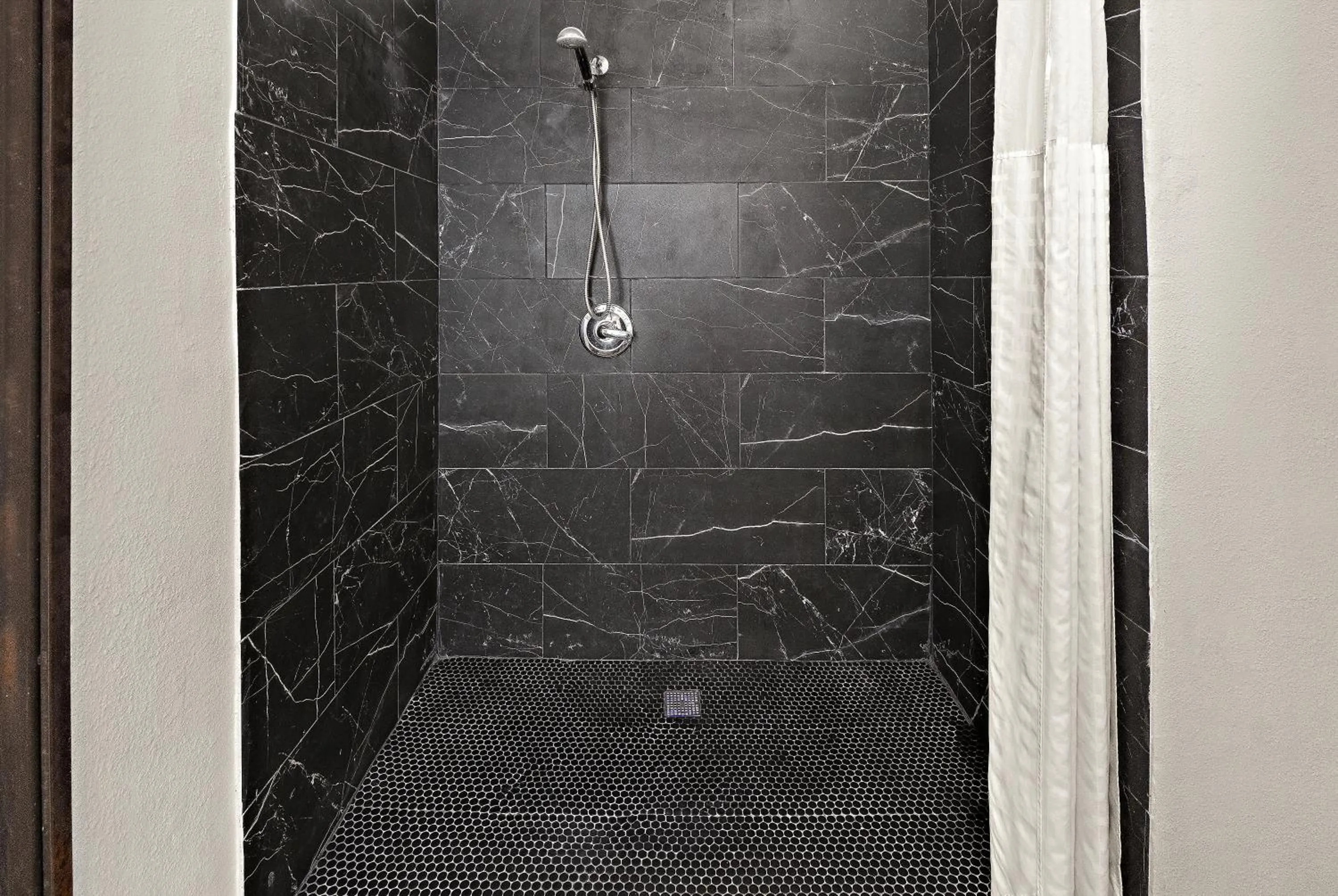 Shower in Comfort Suites Fort Worth North Fossil Creek