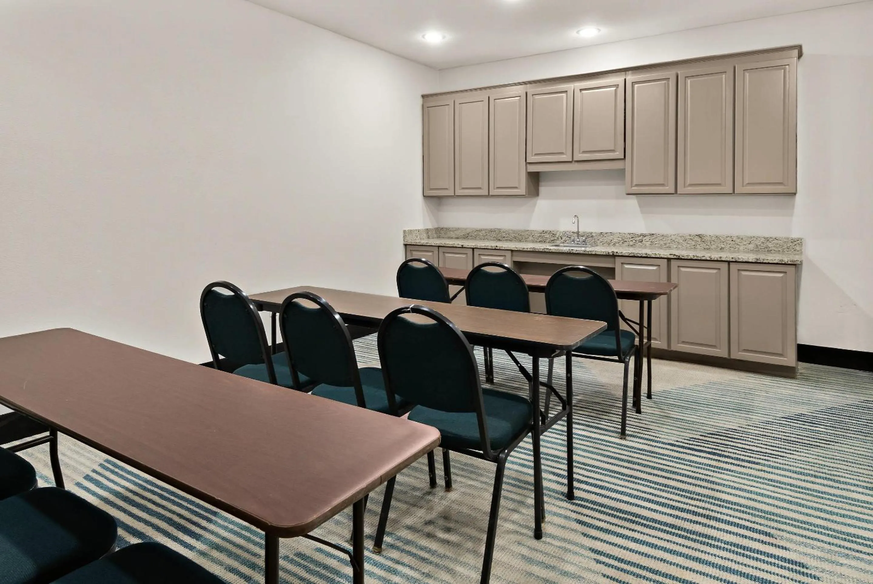 Meeting/conference room in Comfort Suites Fort Worth North Fossil Creek