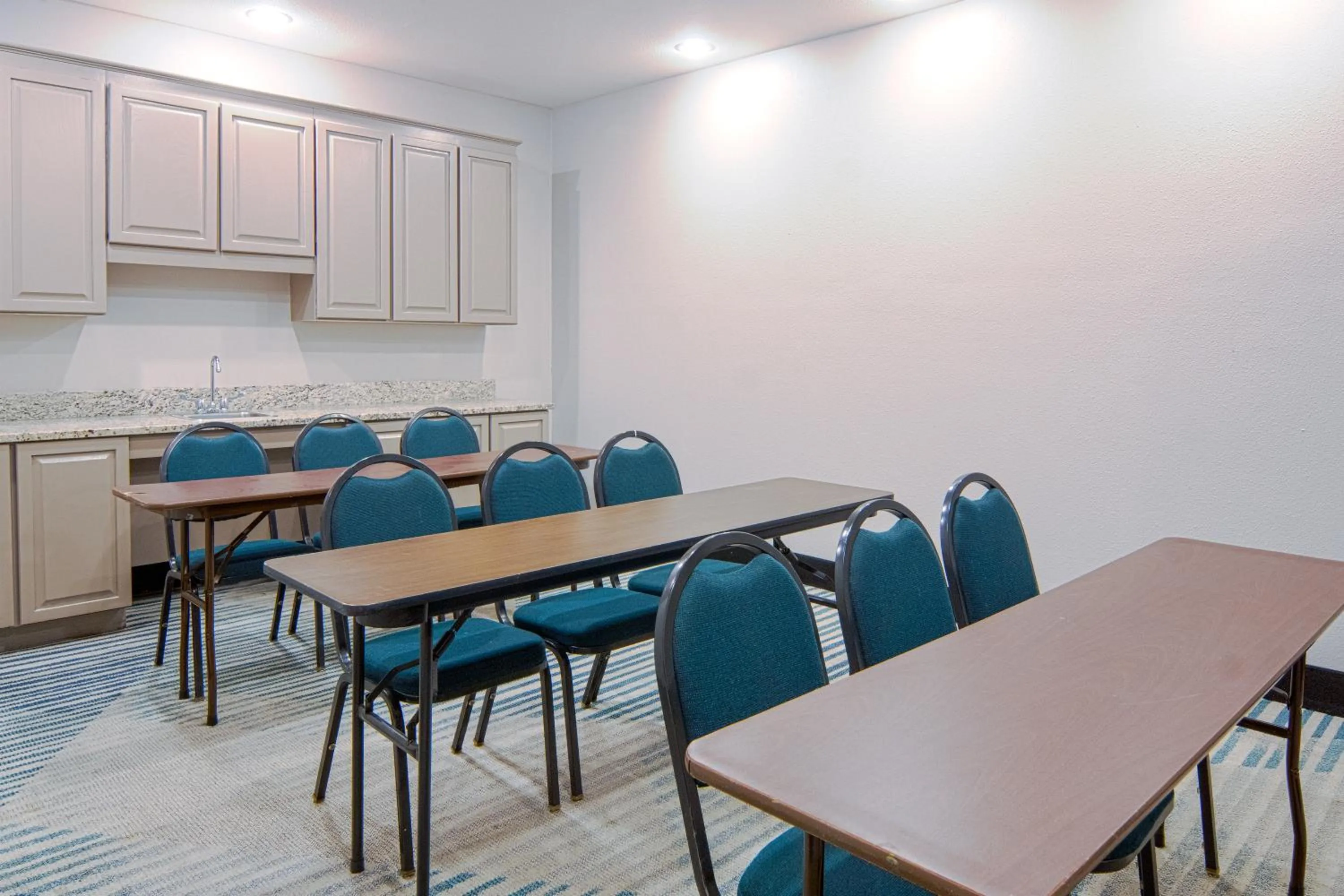 Meeting/conference room in Comfort Suites Fort Worth North Fossil Creek