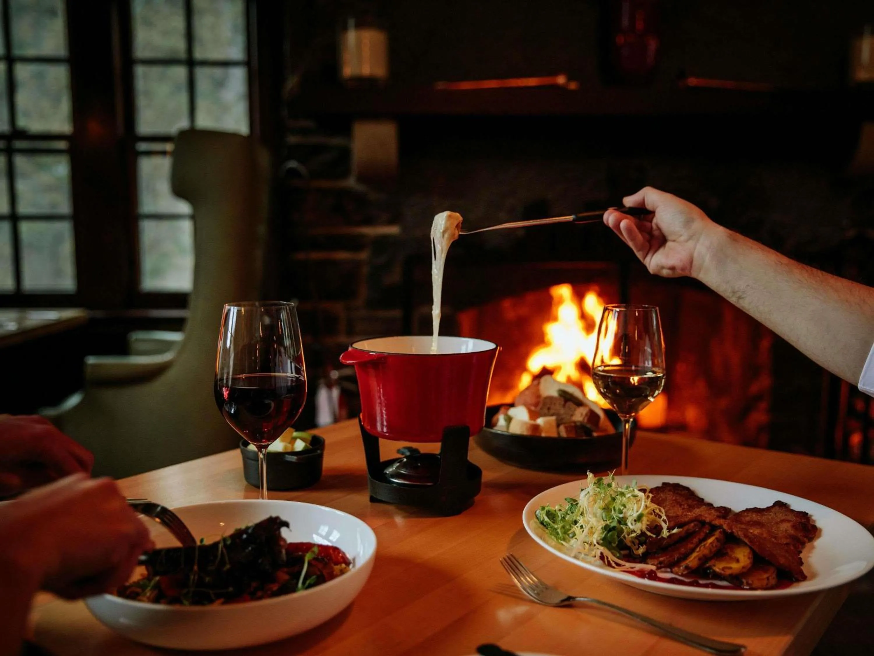 Restaurant/places to eat in Fairmont Banff Springs