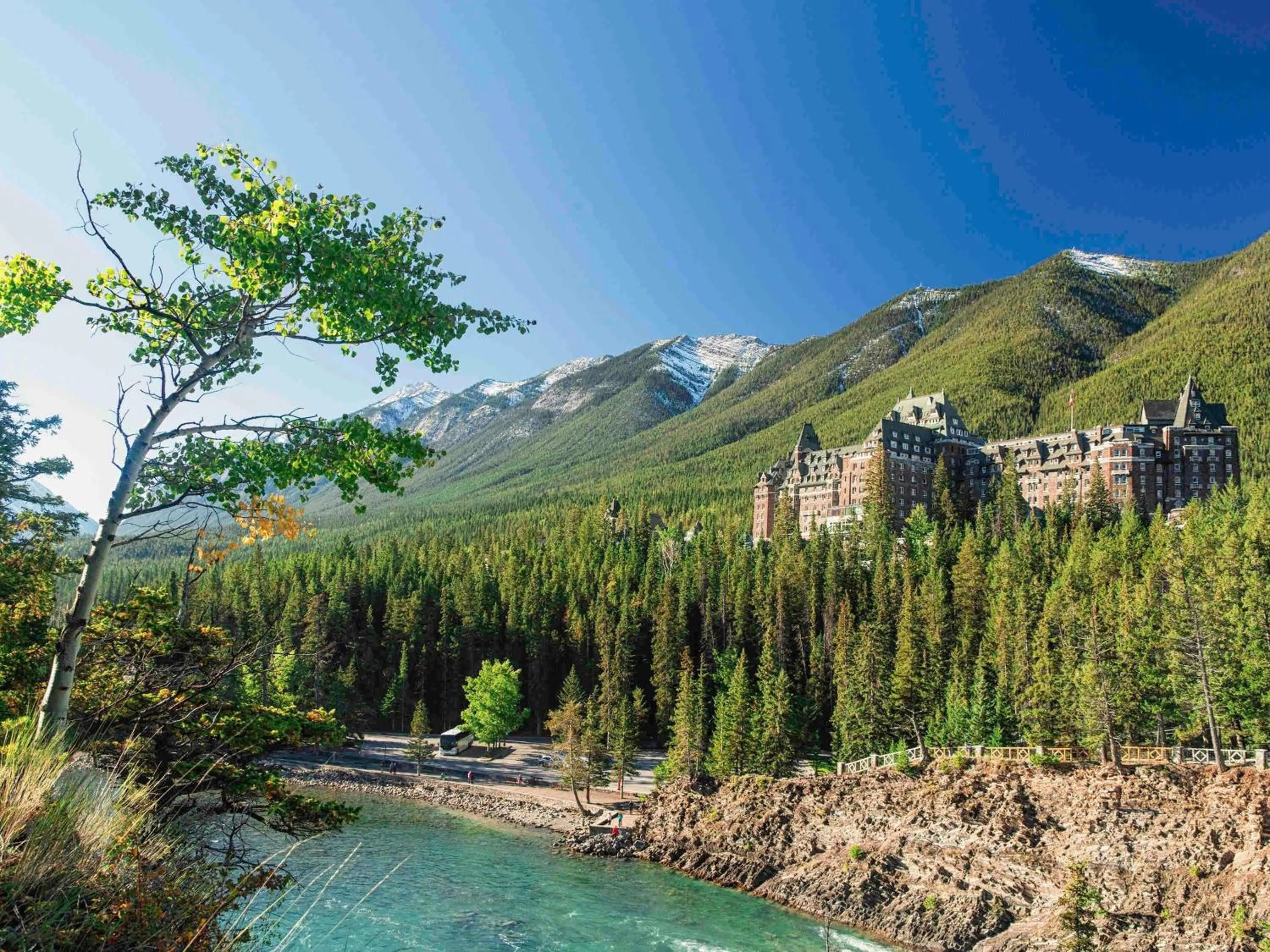 Property building in Fairmont Banff Springs