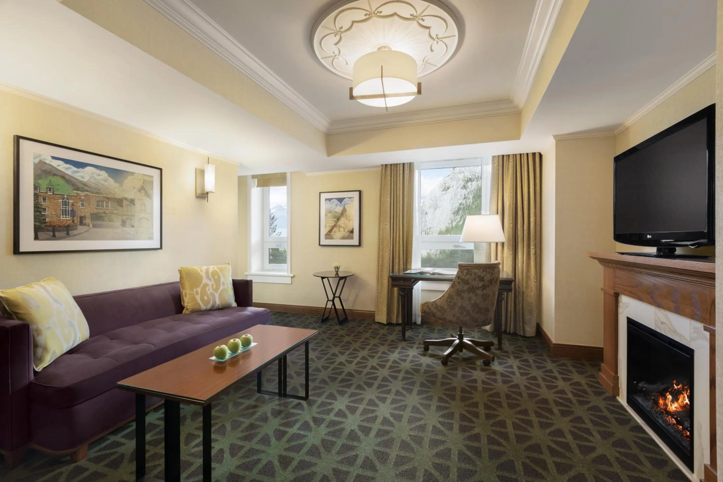 TV and multimedia in Fairmont Banff Springs