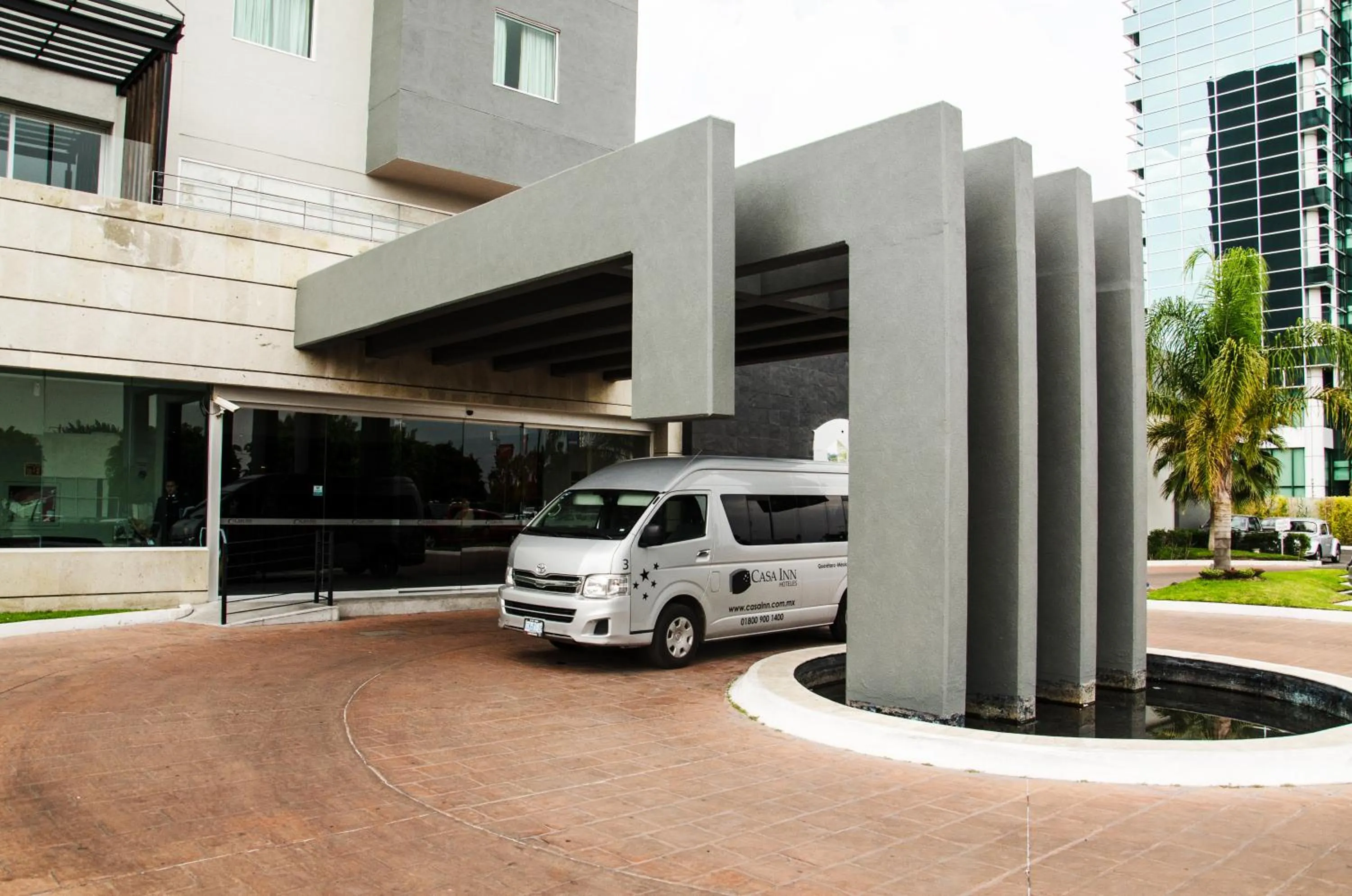 Facade/entrance in Casa Inn Business Hotel Celaya