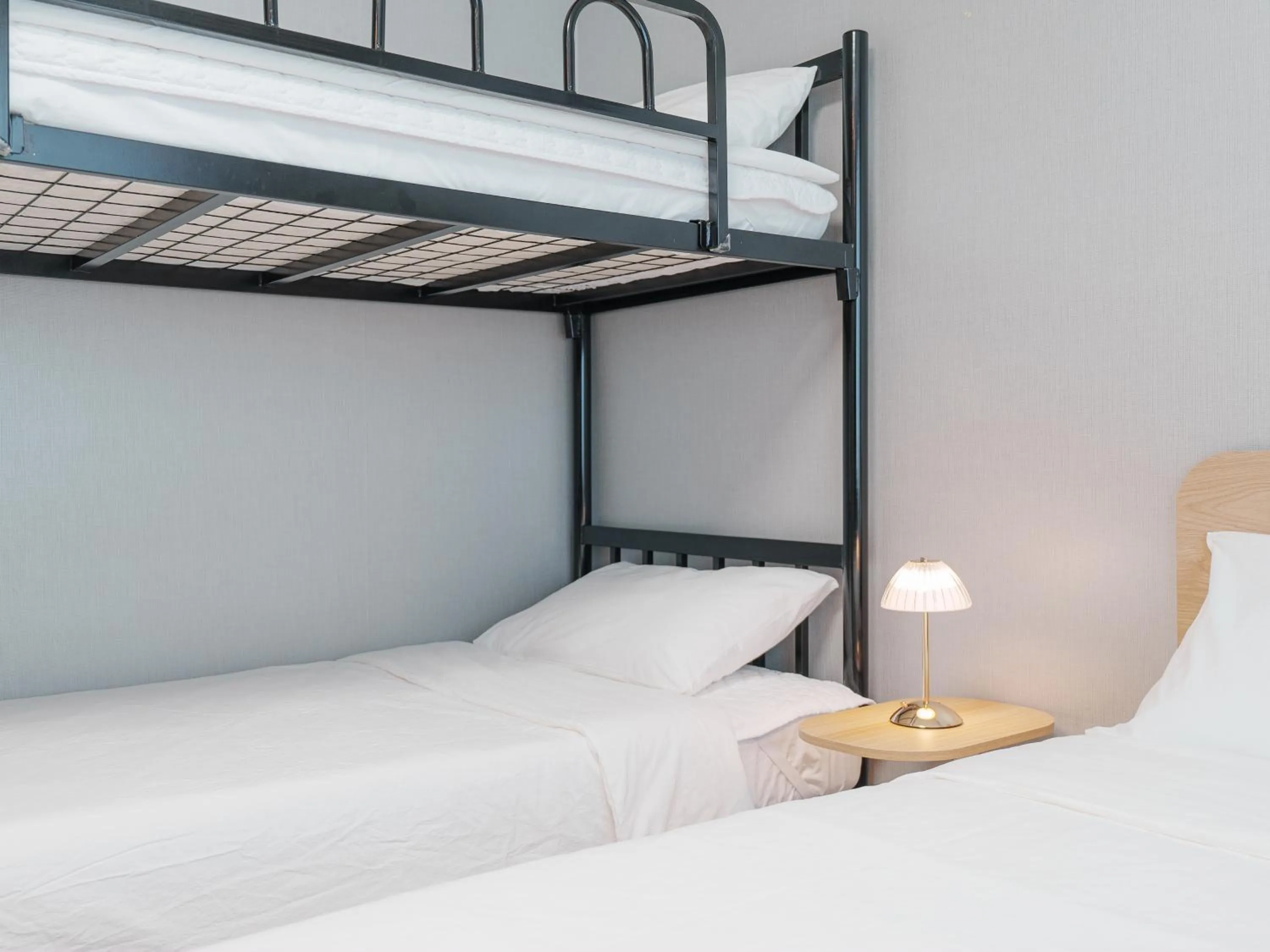 Bedroom, Bed in 인천공항 게스트하우스 레인부츠