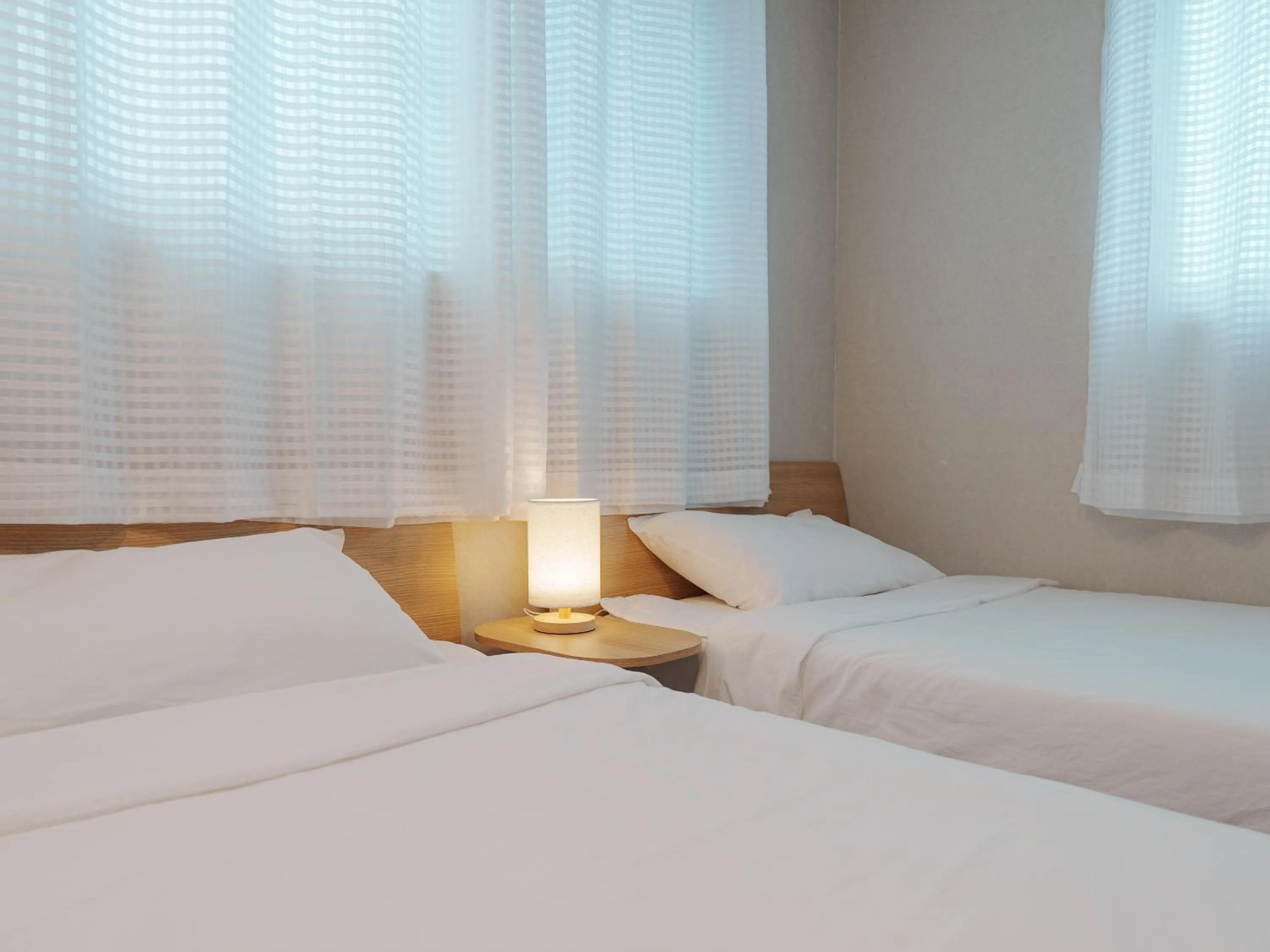 Bedroom, Bed in 인천공항 게스트하우스 레인부츠