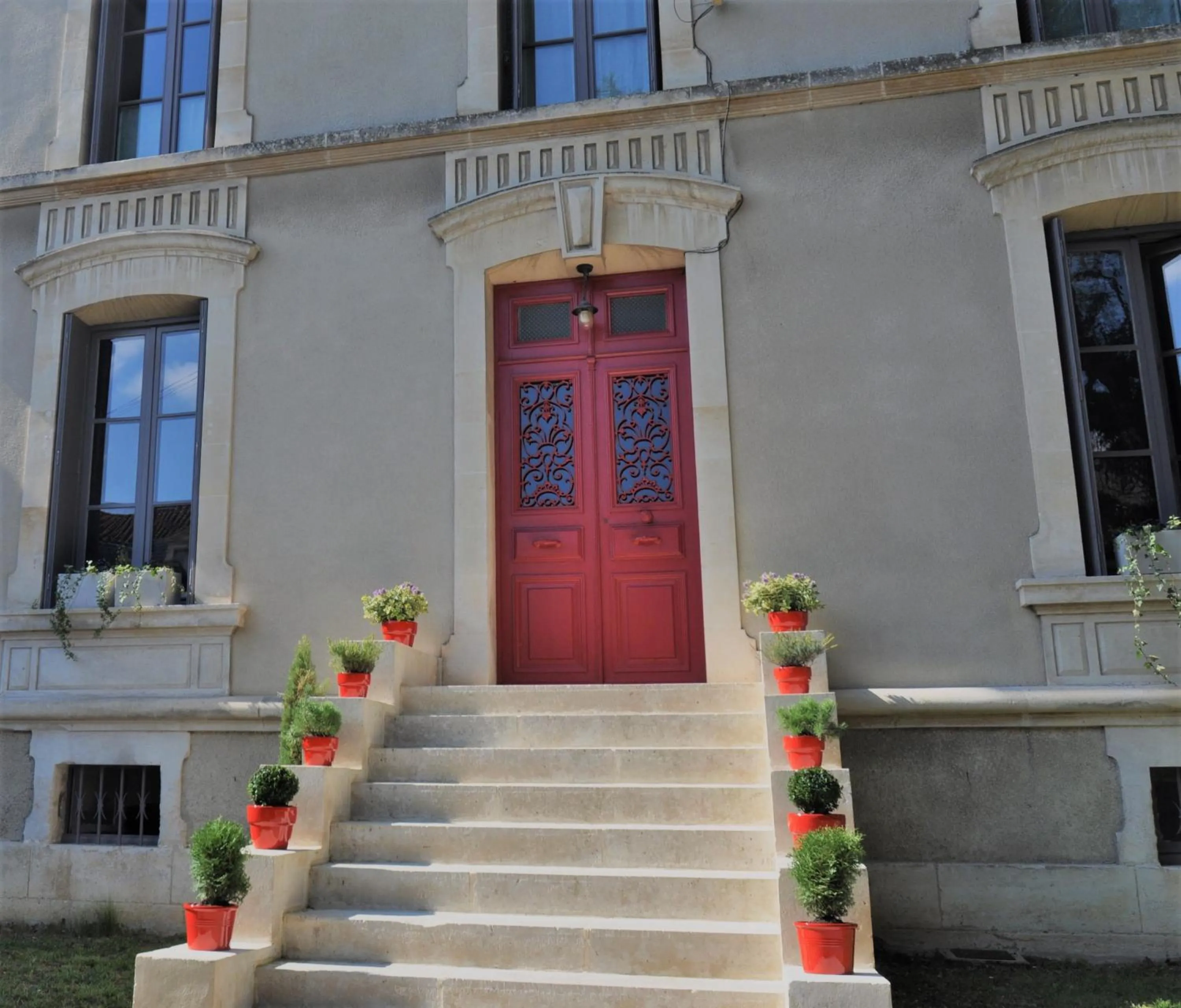 Facade/entrance in Chambres d'Hôtes Maison La Porte Rouge