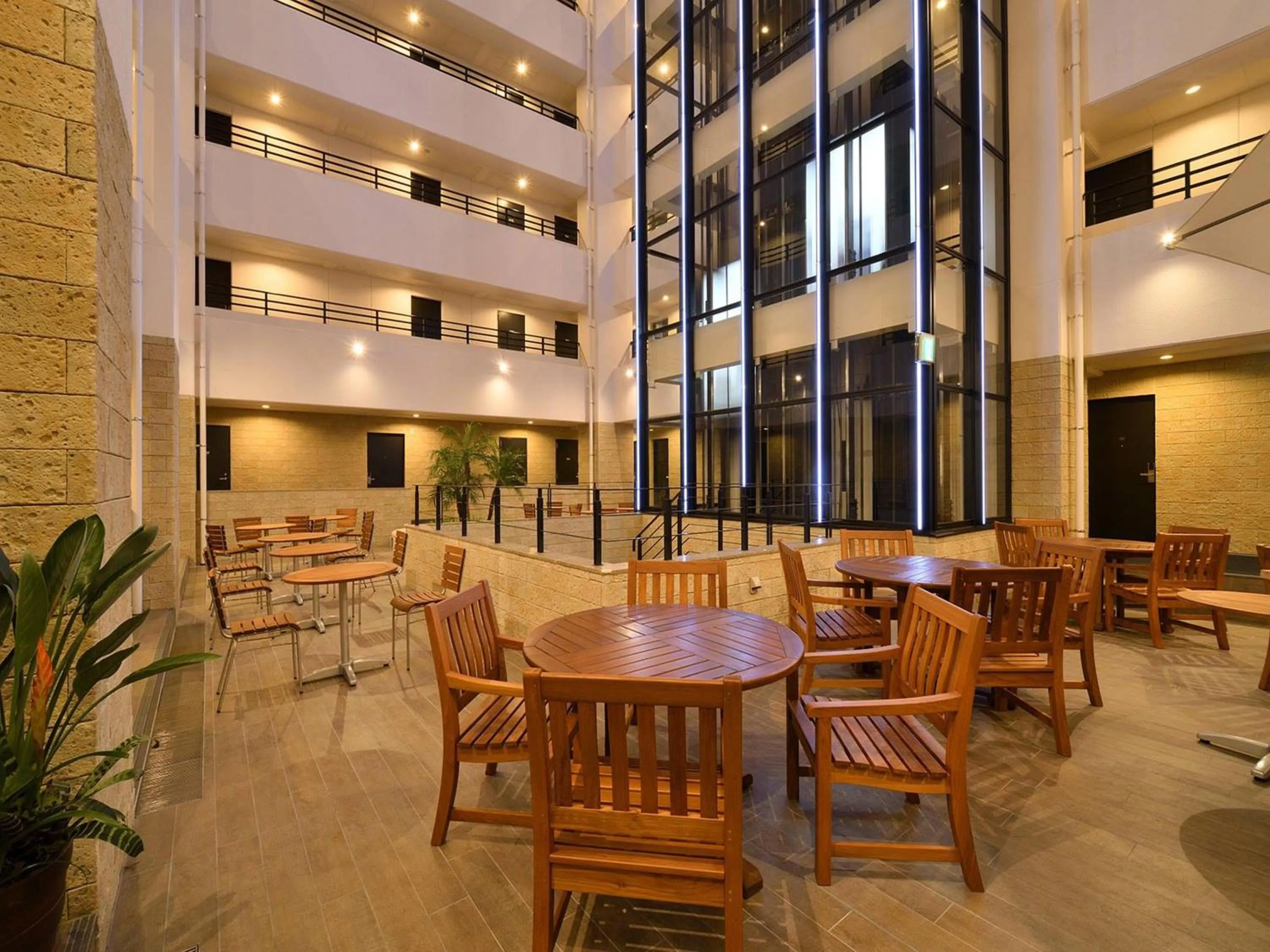 Restaurant/places to eat in Hotel WBF Grande Hakata