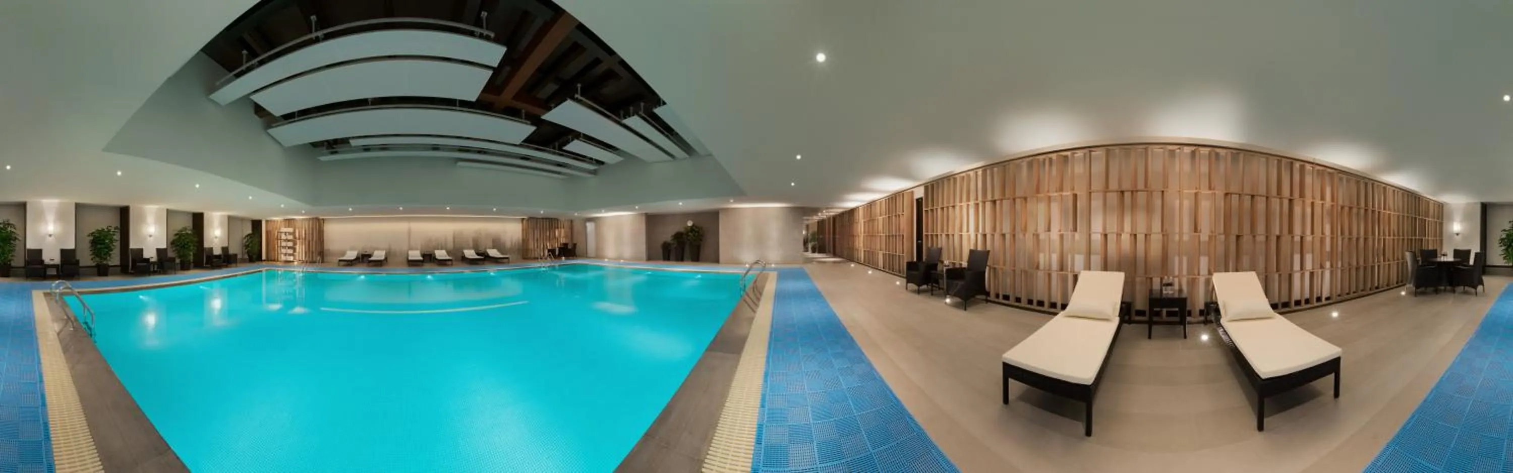 Swimming pool in Hyatt House Shanghai New Hongqiao