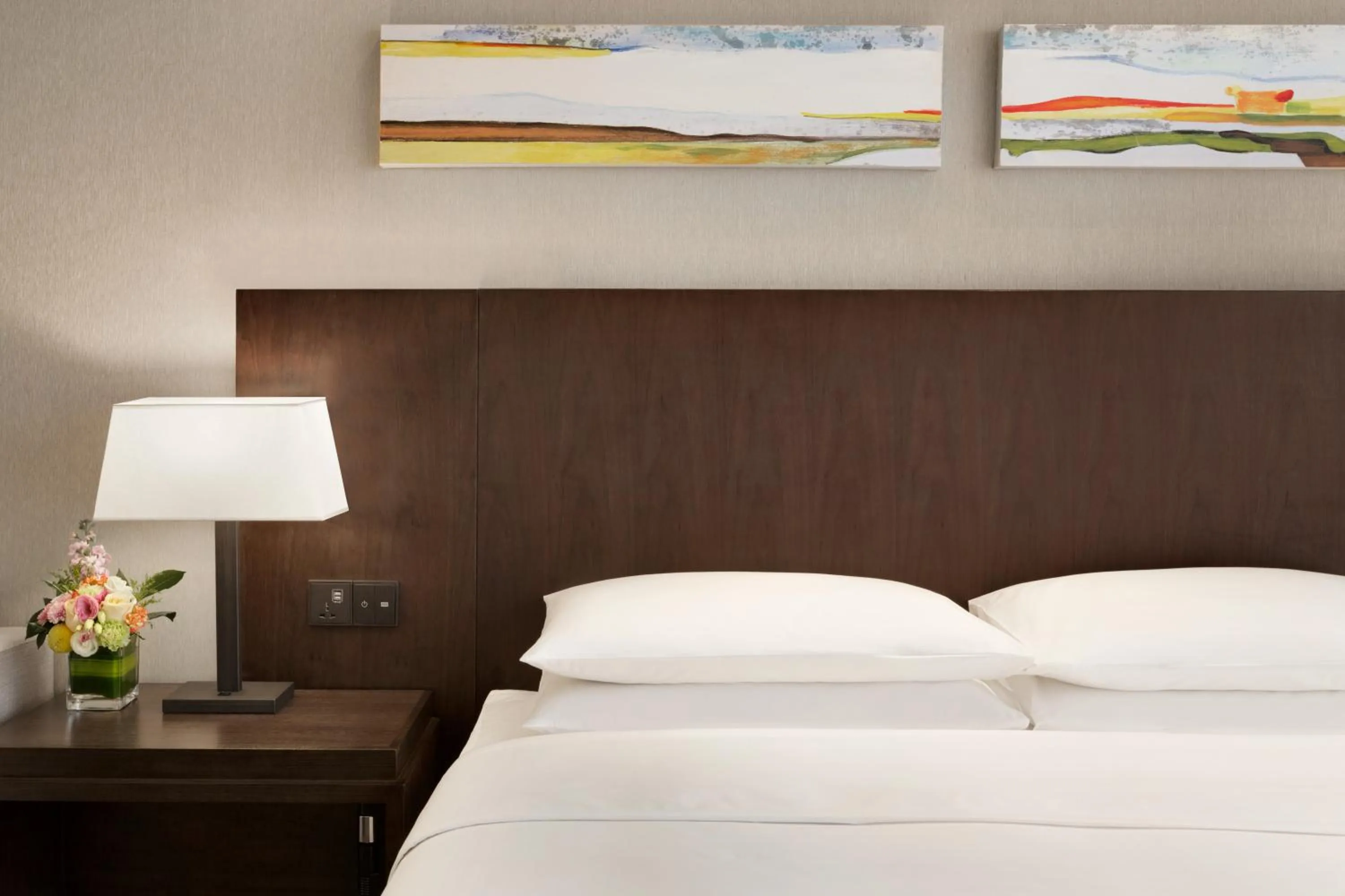 Bed in Hyatt Place Shanghai New Hongqiao