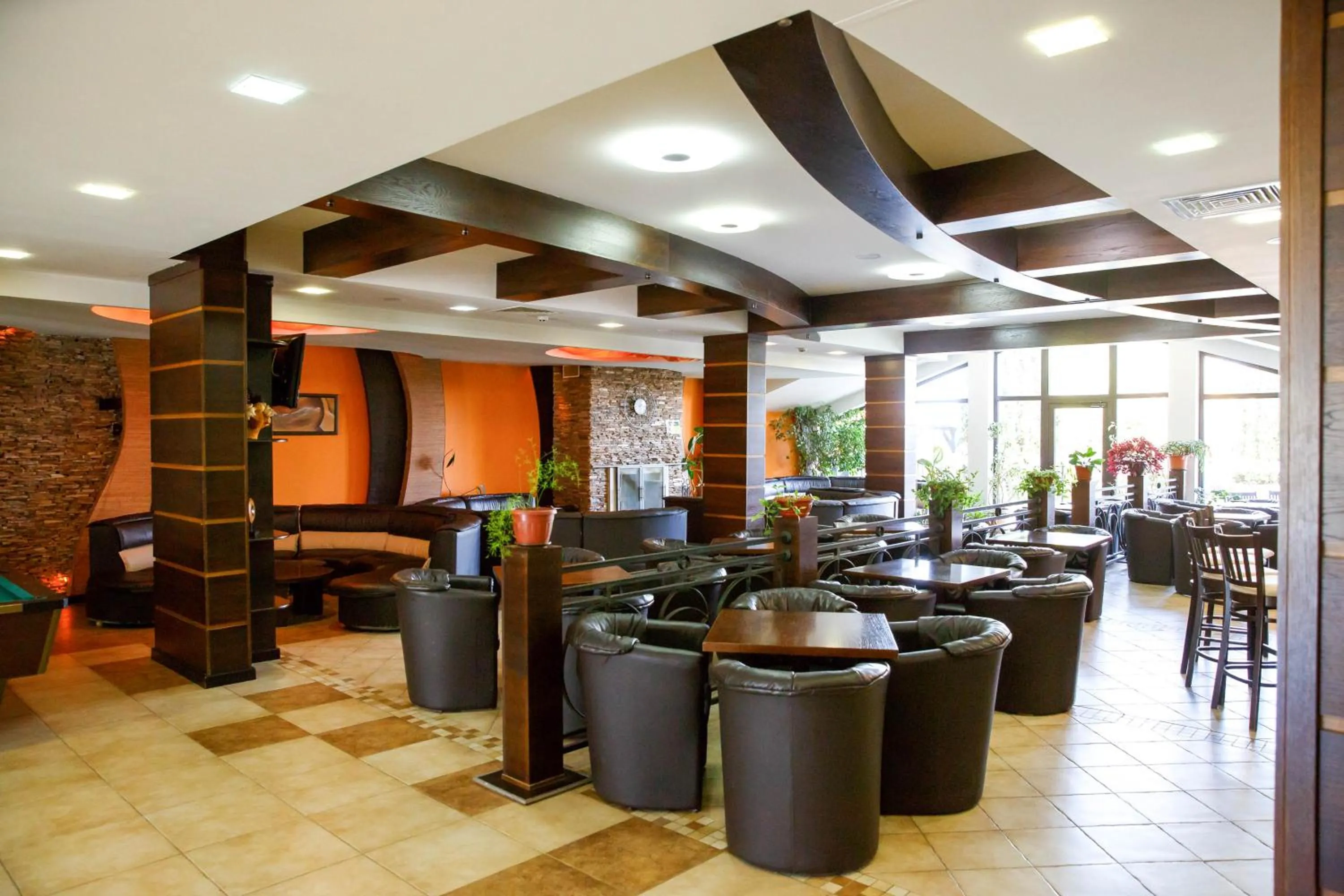 Sunrise Park Complex - Free Wellness