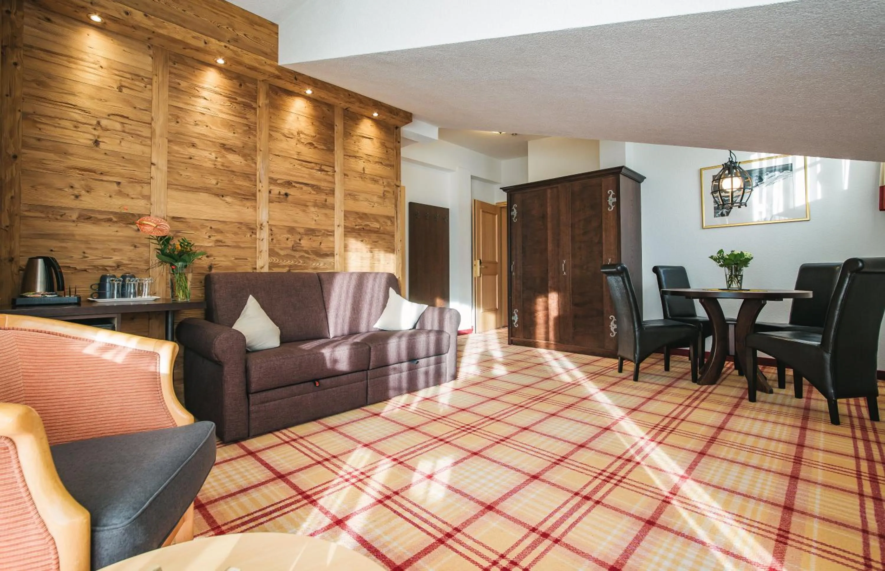 Living room in Arlen Lodge Hotel-Garni