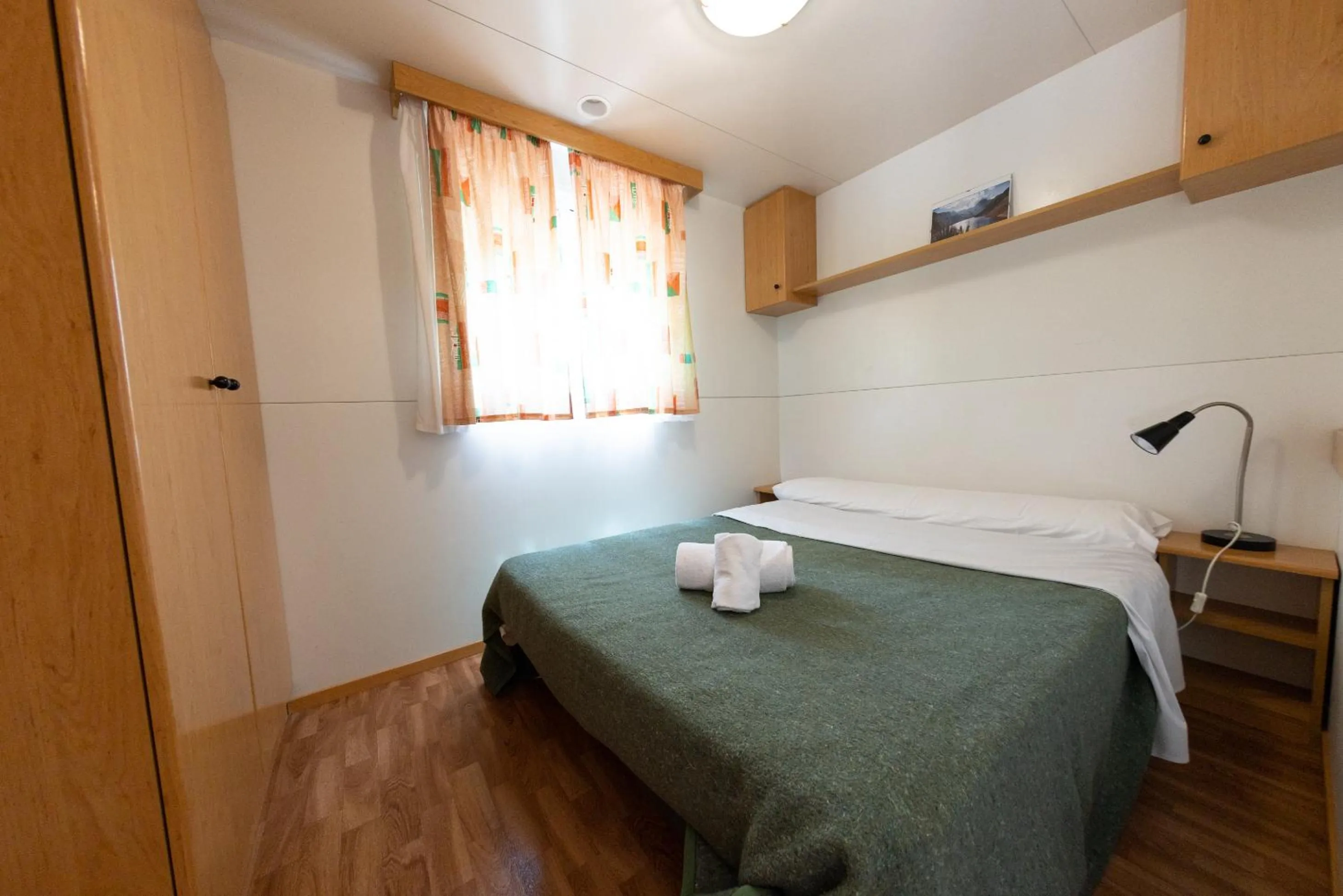 Bed in Bungalowpark Isábena