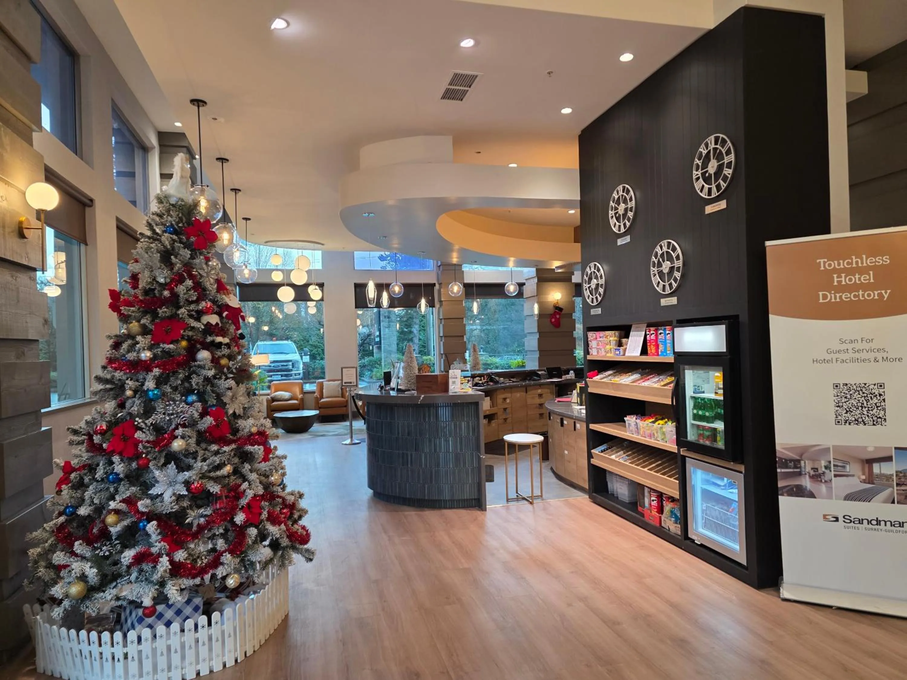 Lobby or reception in Sandman Suites Surrey - Guildford