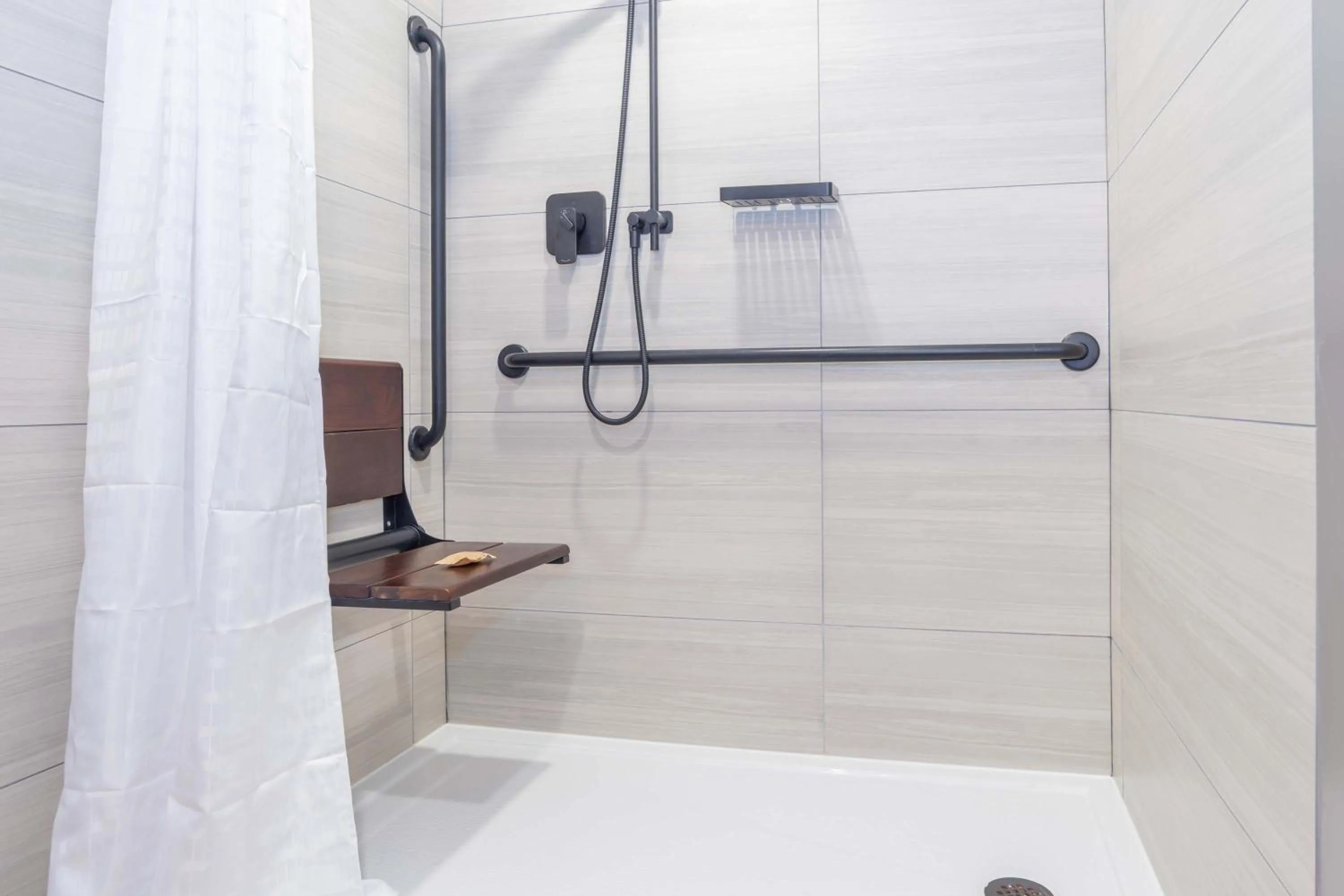 Bathroom in Sandman Suites Surrey - Guildford