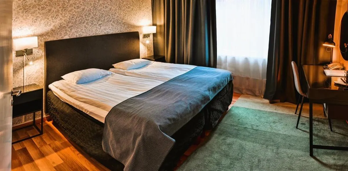 Photo of the whole room, Bed in Hotel Amadeus by First