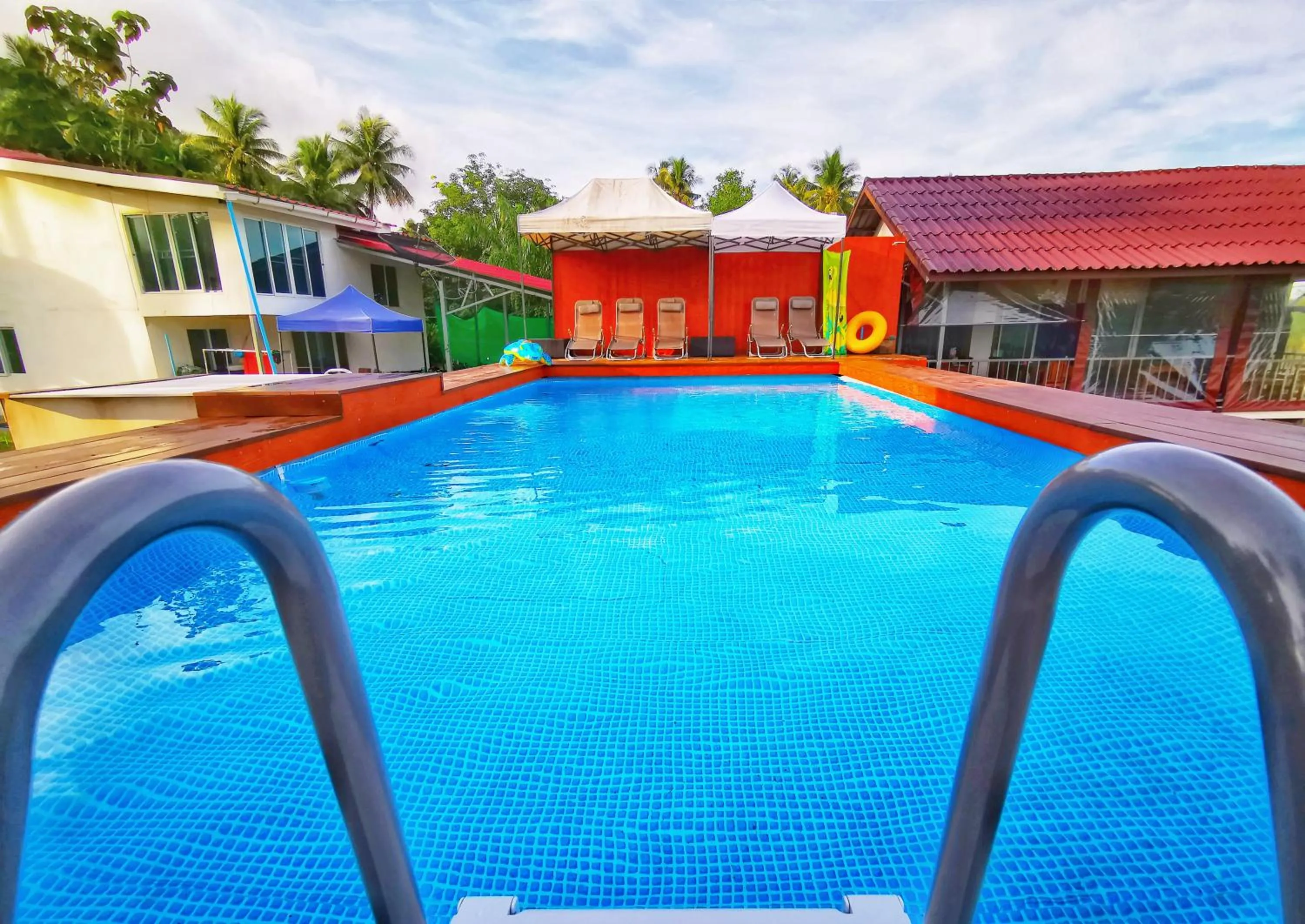 Swimming pool in Anissa Resort Koh Yao Yai