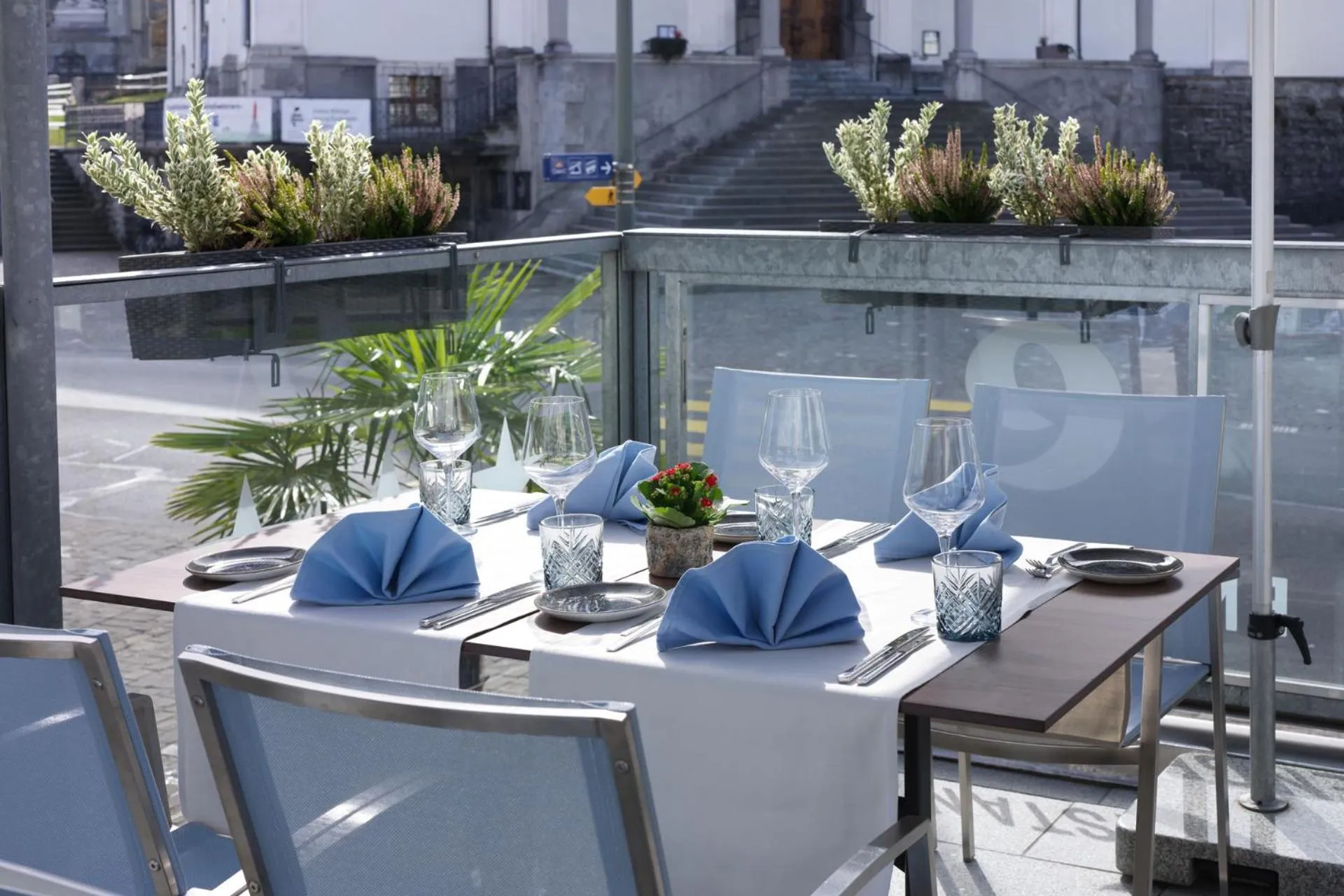 Restaurant/places to eat in Hotel Engel