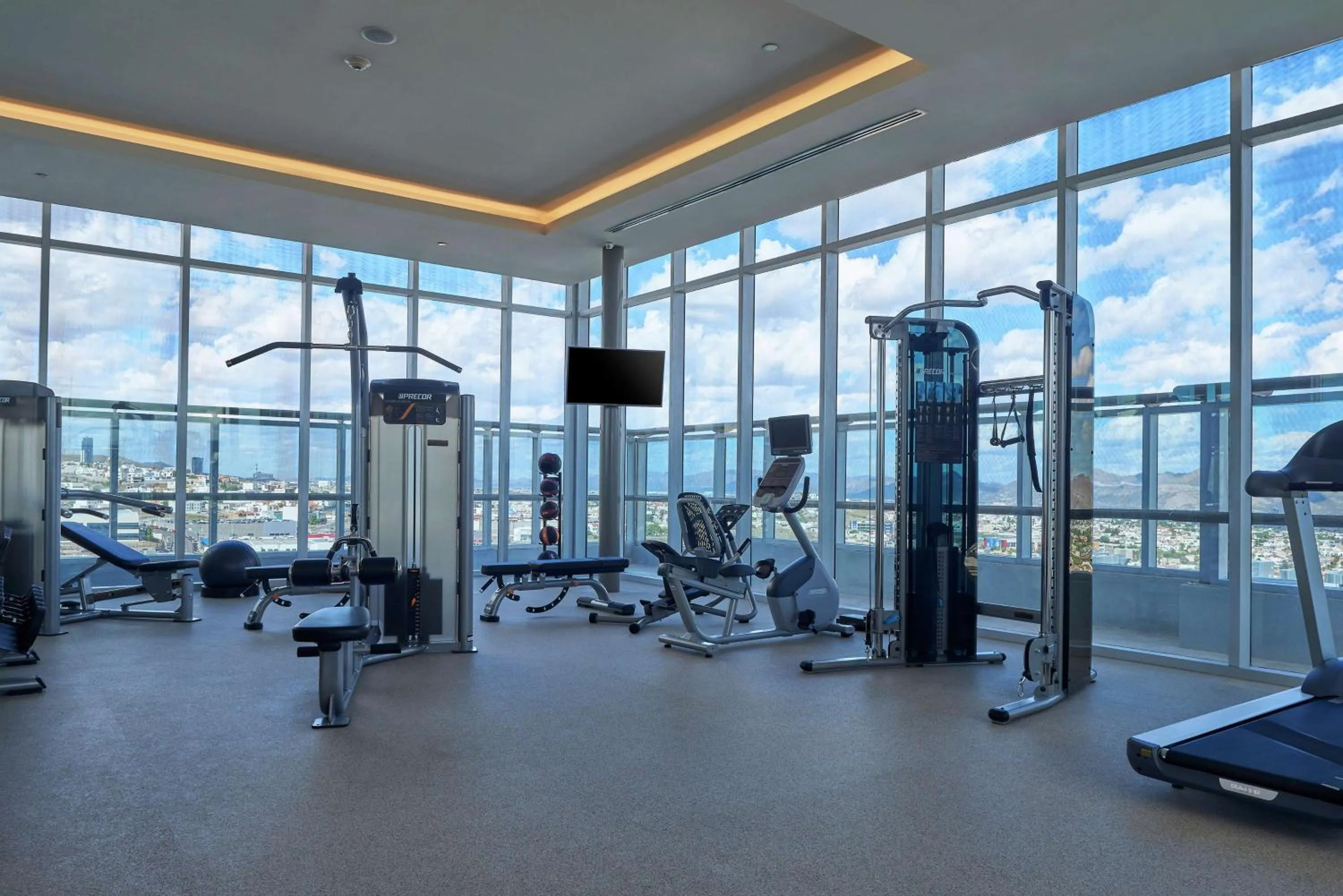 Fitness centre/facilities in Hilton Garden Inn Chihuahua