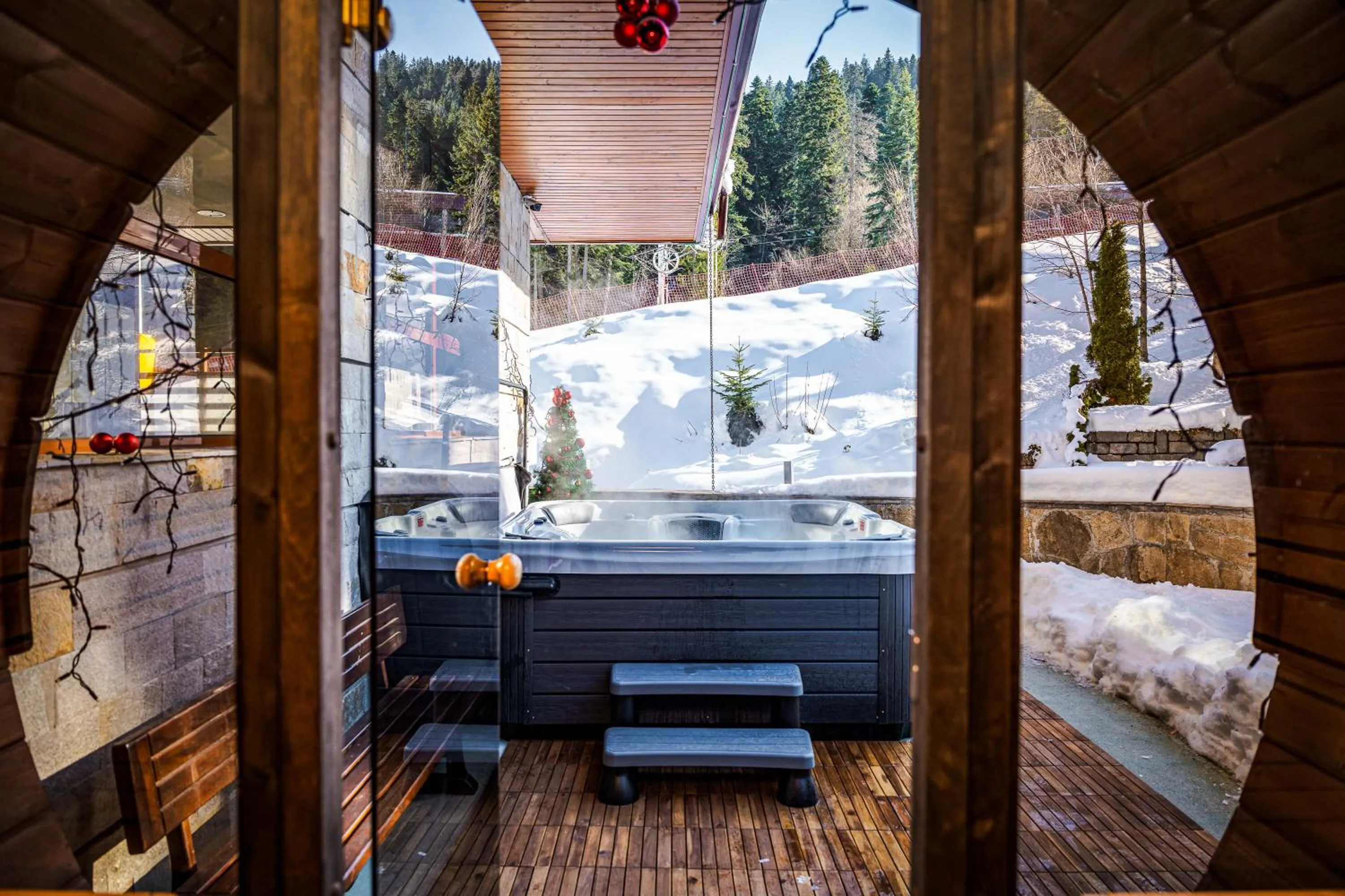 Hot Tub in Musala Hotel