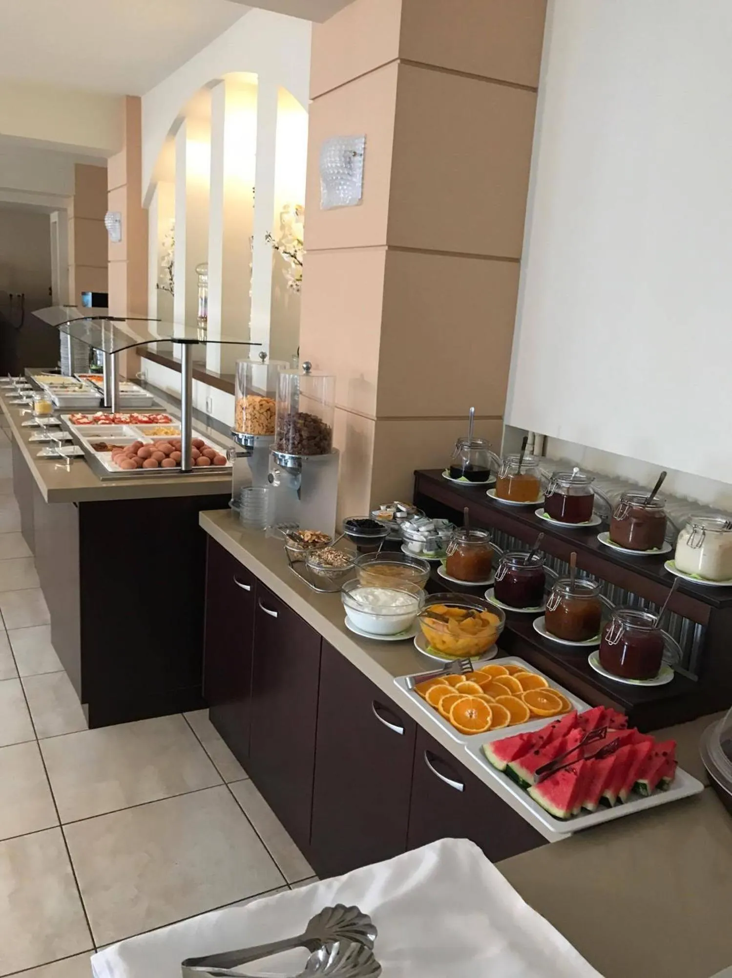 Buffet breakfast in Regina Mare Hotel