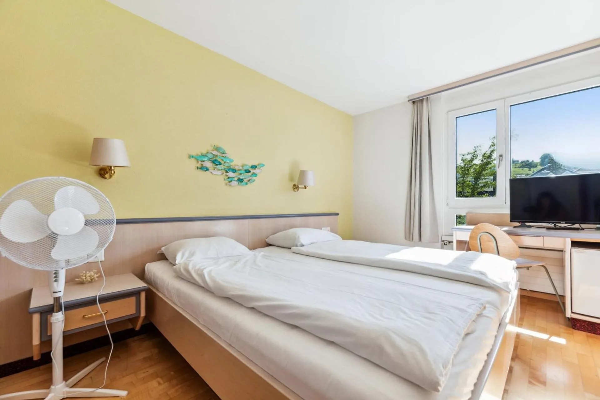 Bed in becozy du Lac Self-Check In Hotel Riviera Edition