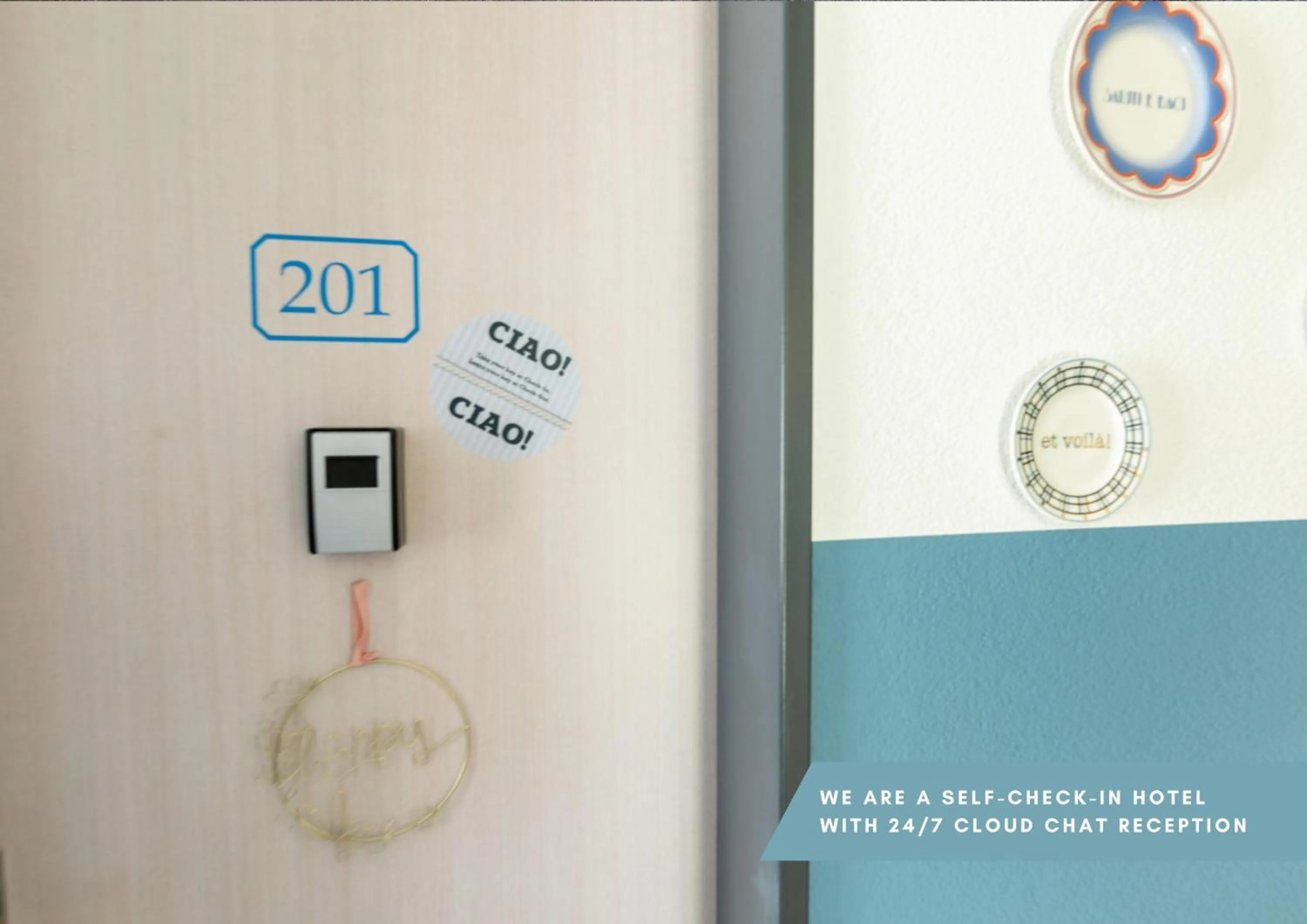 Logo/Certificate/Sign in becozy du Lac Self-Check In Hotel Riviera Edition