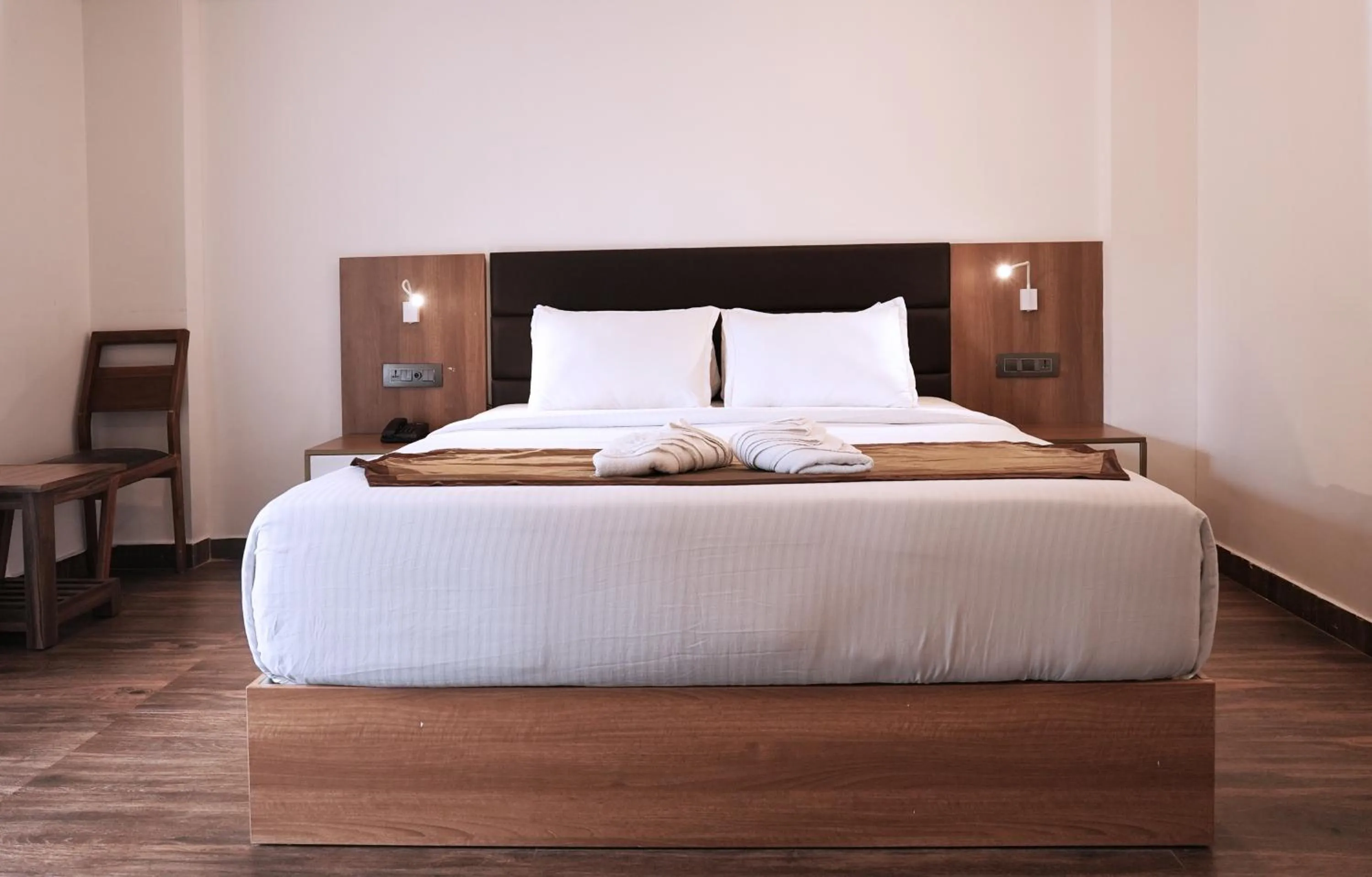 Bed in Misty Garden Resort and SPA