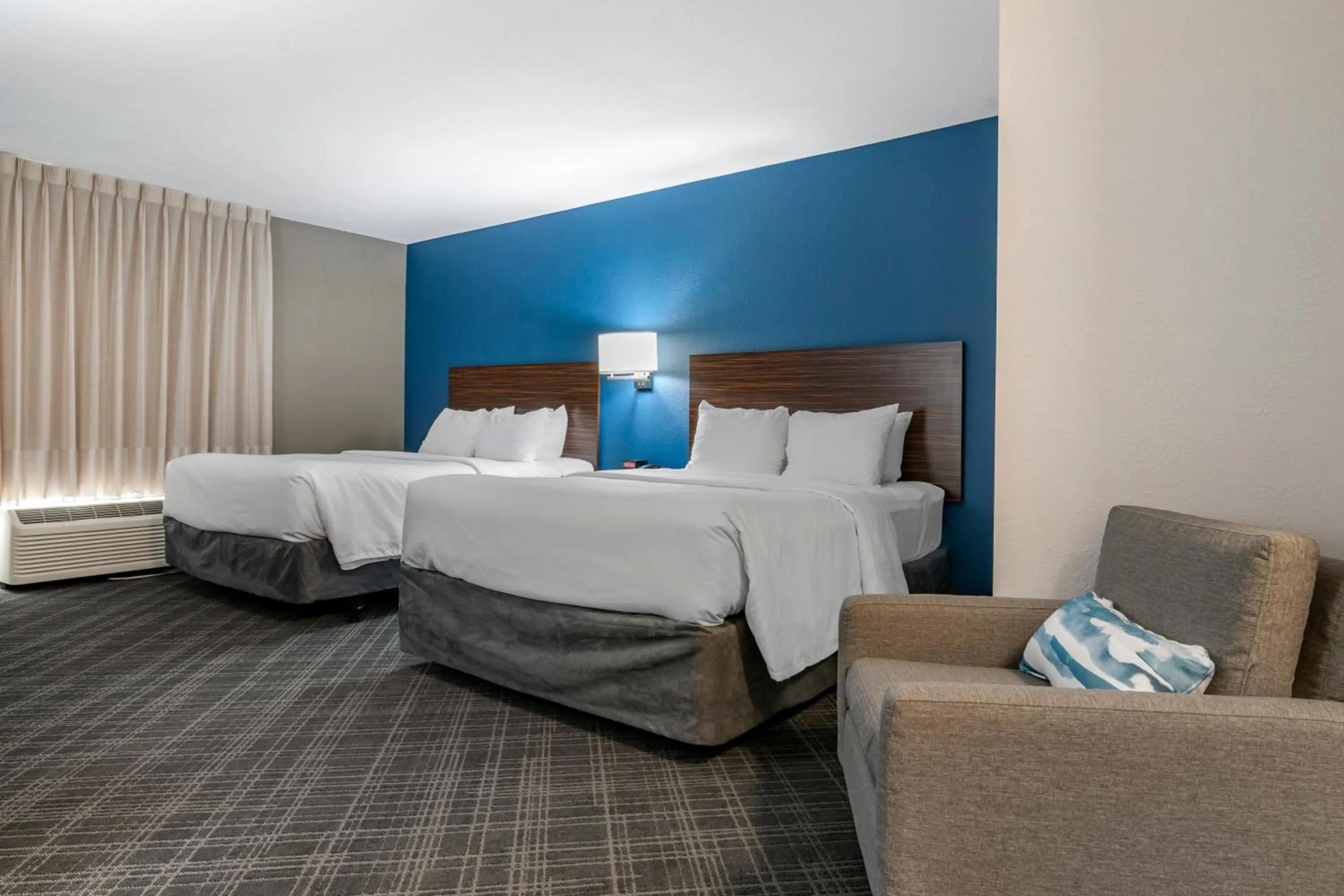 Bedroom, Bed in Comfort Inn St Louis Airport