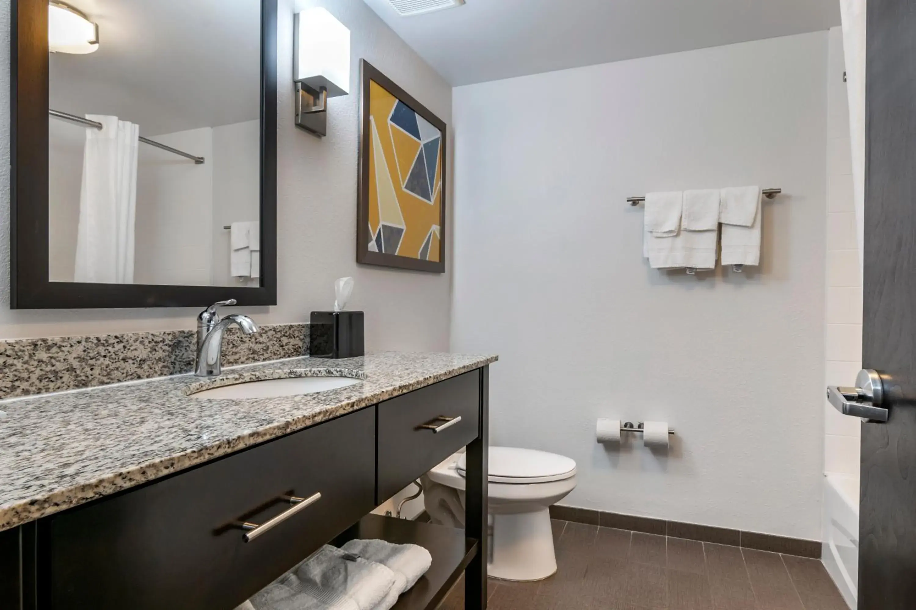 Queen Room with Two Queen Beds and Accessible Tub - Accessible/Non-Smoking in Comfort Inn St Louis Airport Queen Room with Two Queen Beds and Accessible Tub - Accessible/Non-Smoking in Comfort Inn St Louis Airport