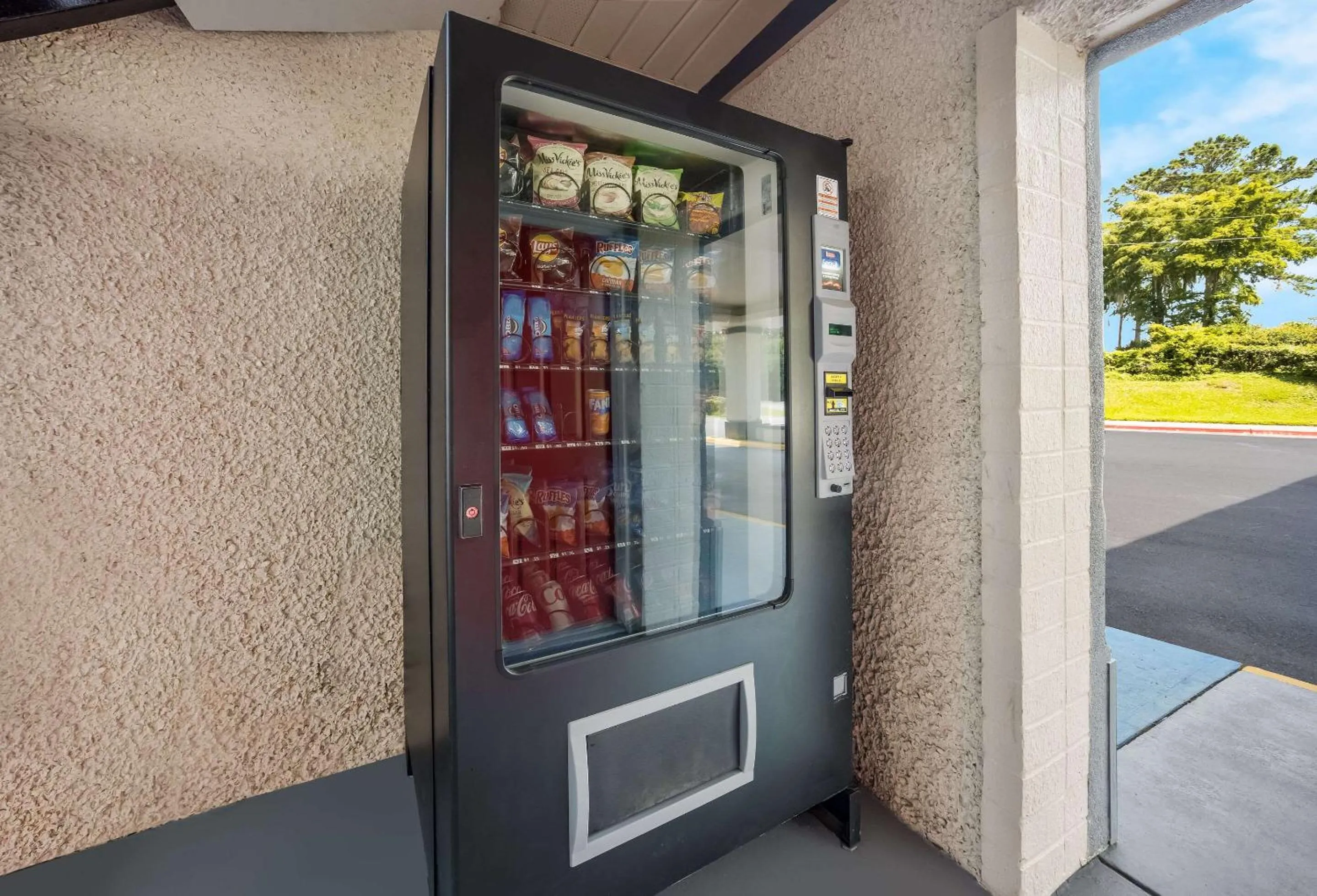 vending machine in Quality Inn Tallahassee near University