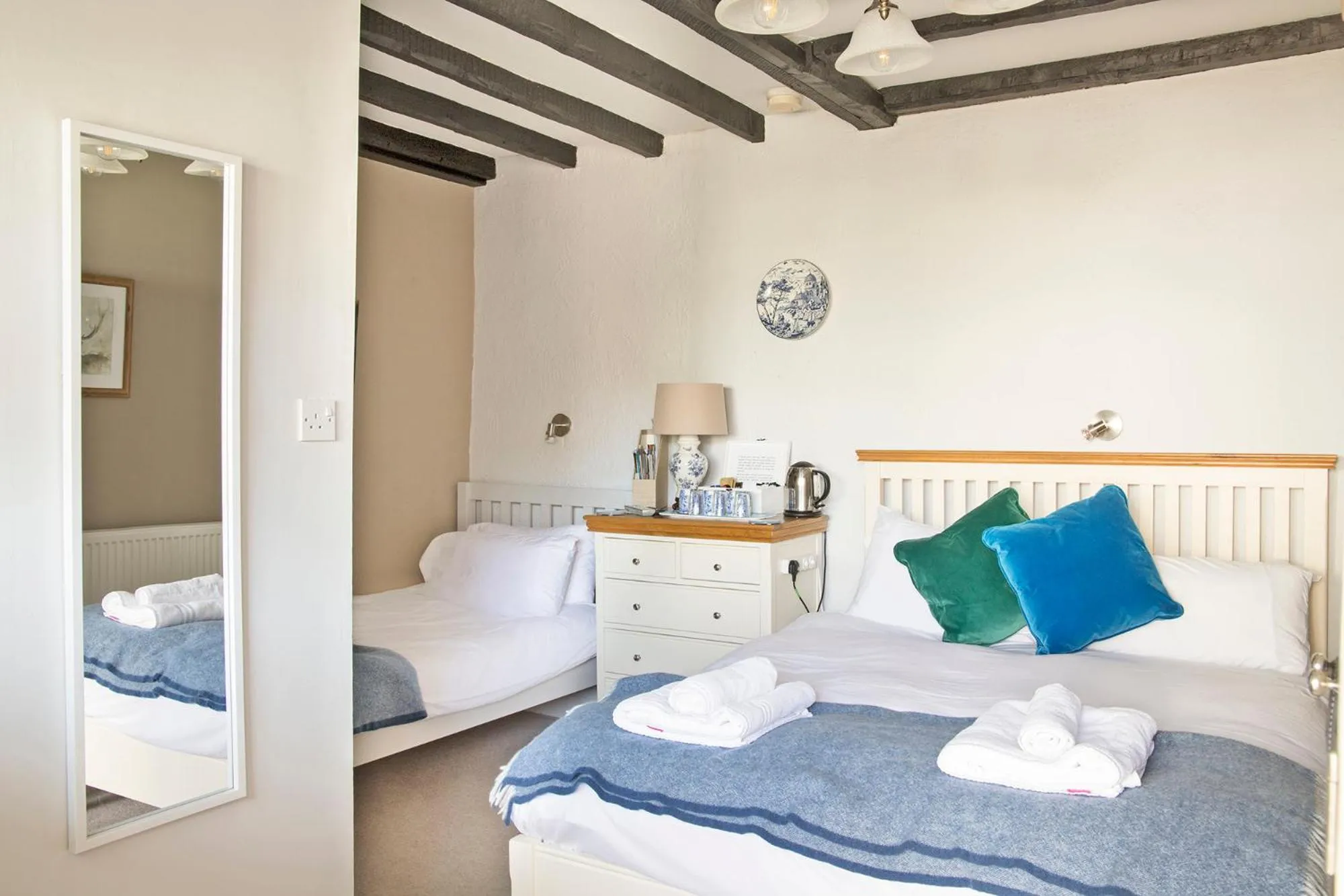 Bedroom, Bed in Hawthorn Farm Guest House