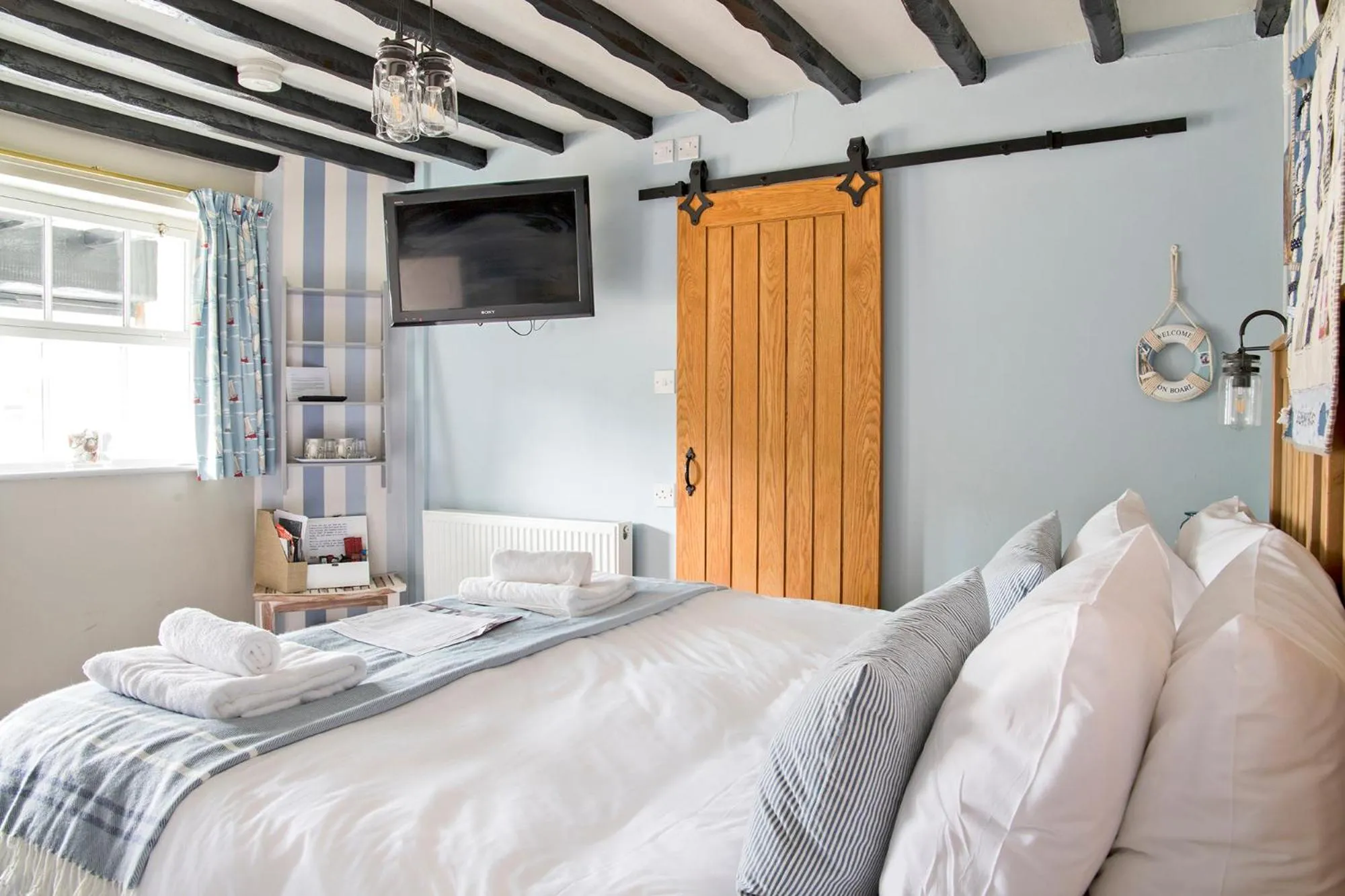 Bedroom, Bed in Hawthorn Farm Guest House
