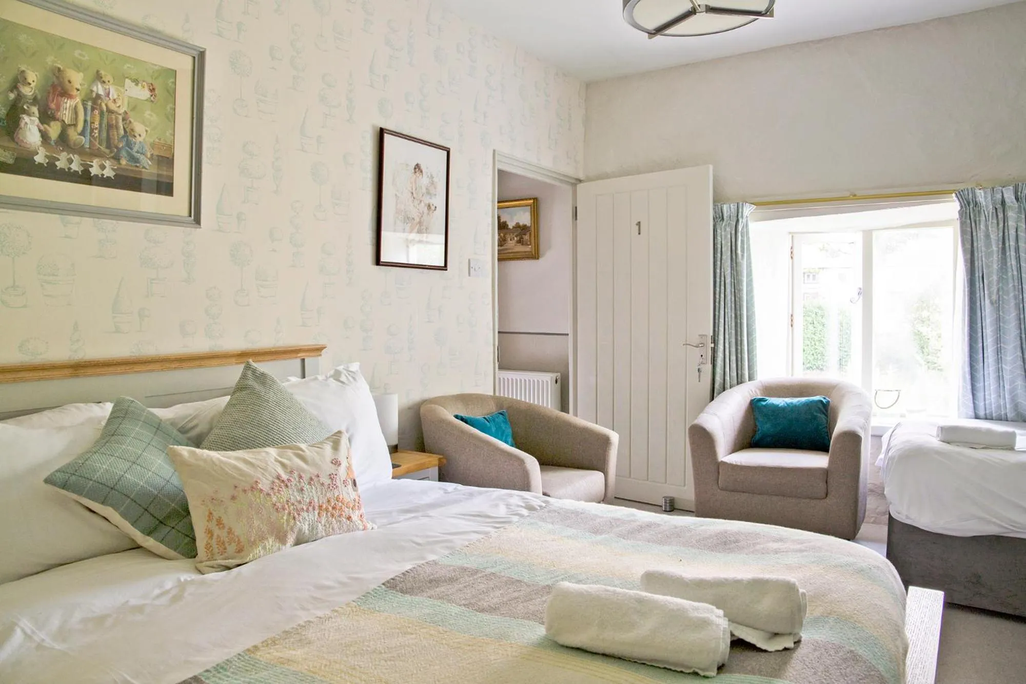 Bedroom, Bed in Hawthorn Farm Guest House