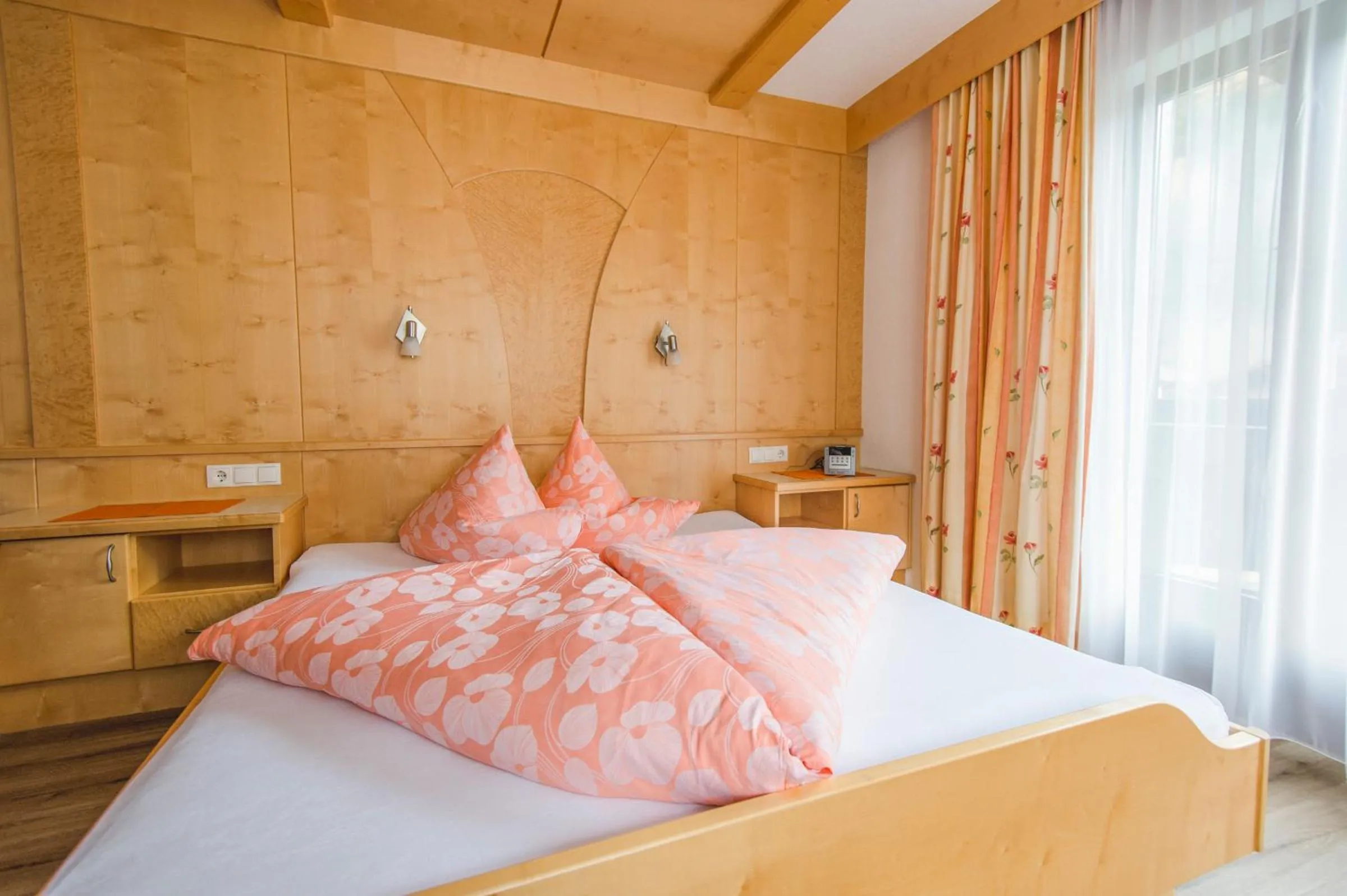 Bedroom, Bed in LEOPOLDINE Apart Zimmer