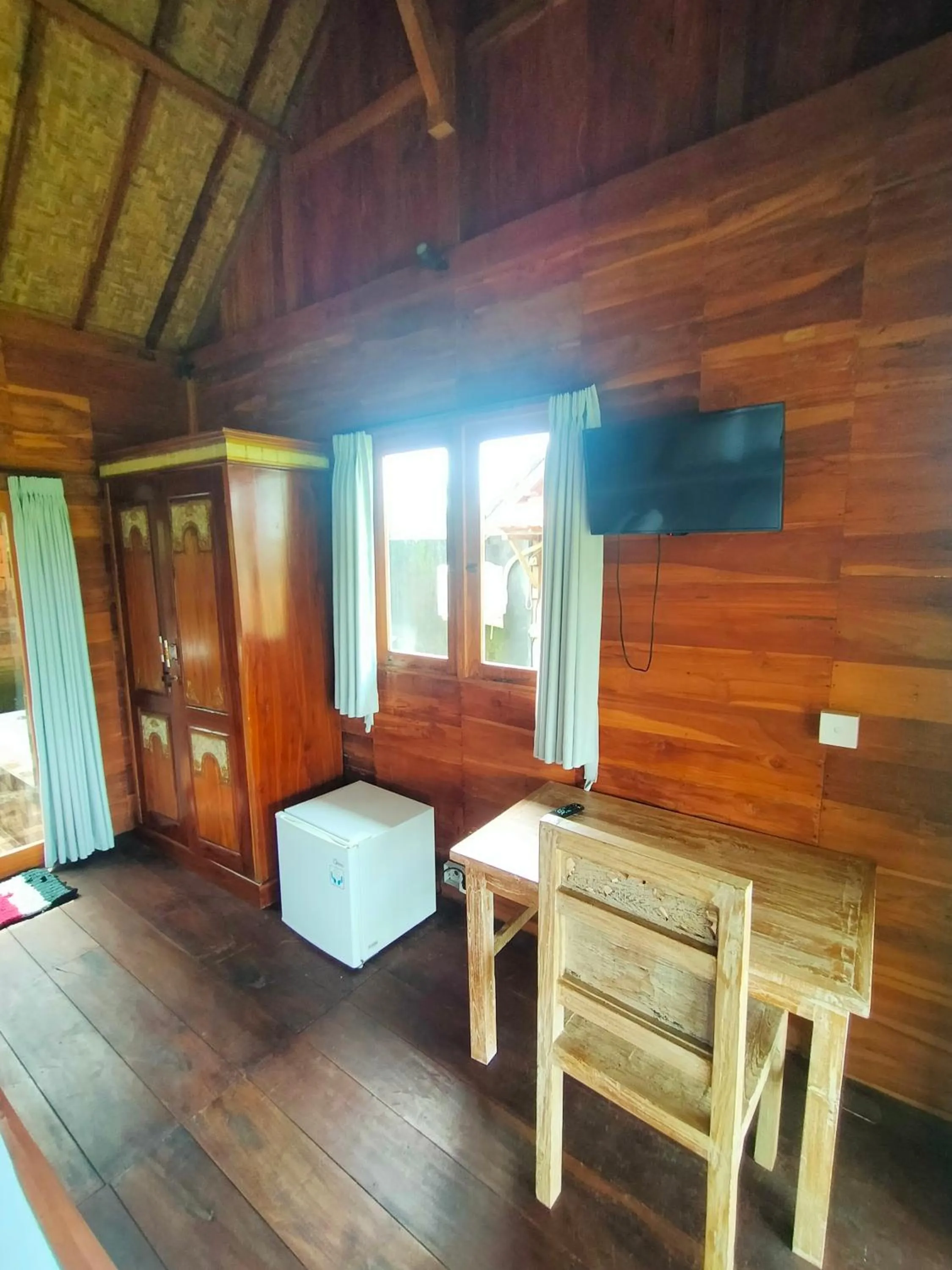 Photo of the whole room in Green Bowl Beach Villas