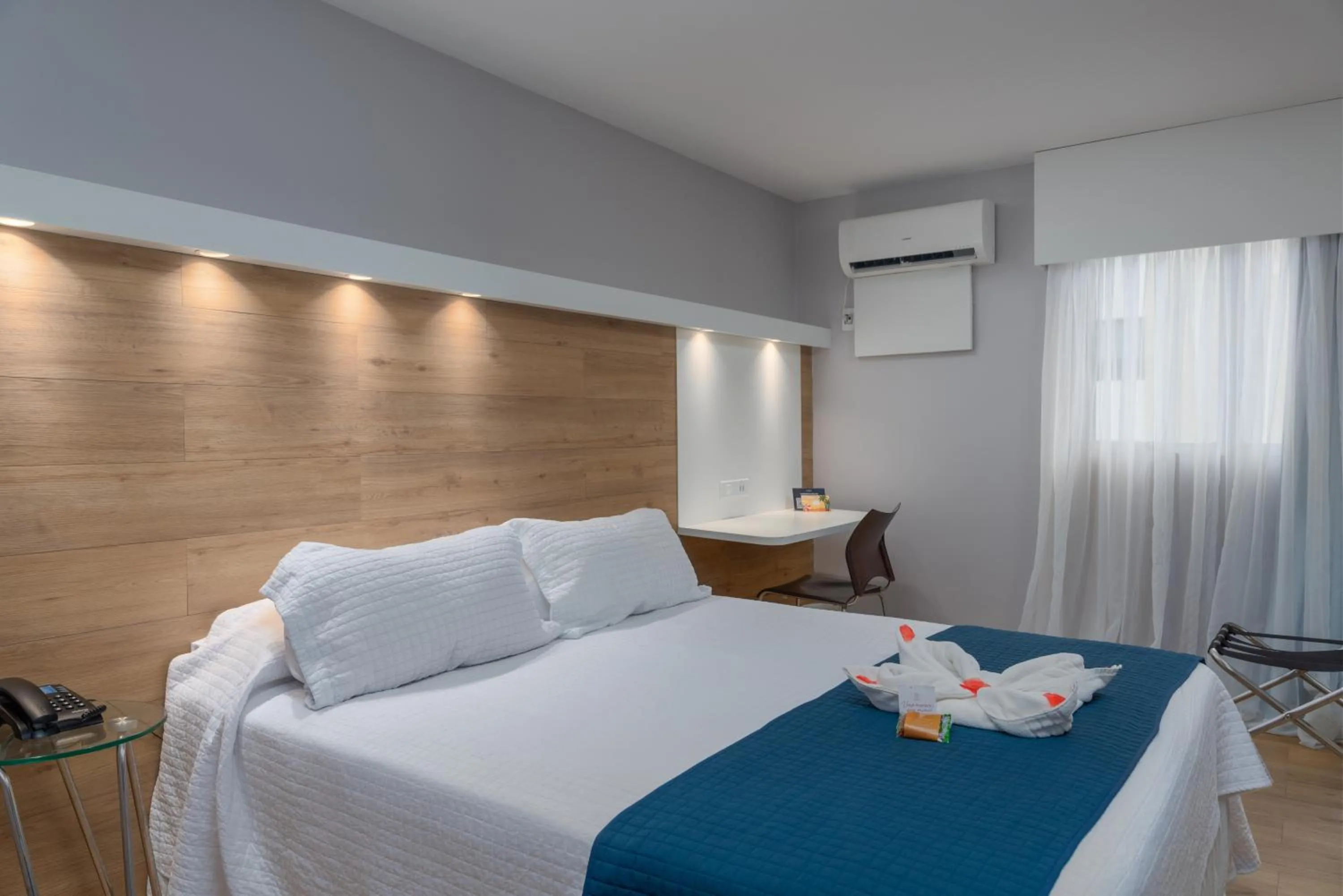 Bedroom, Bed in Hotel Costamar Ponta Verde