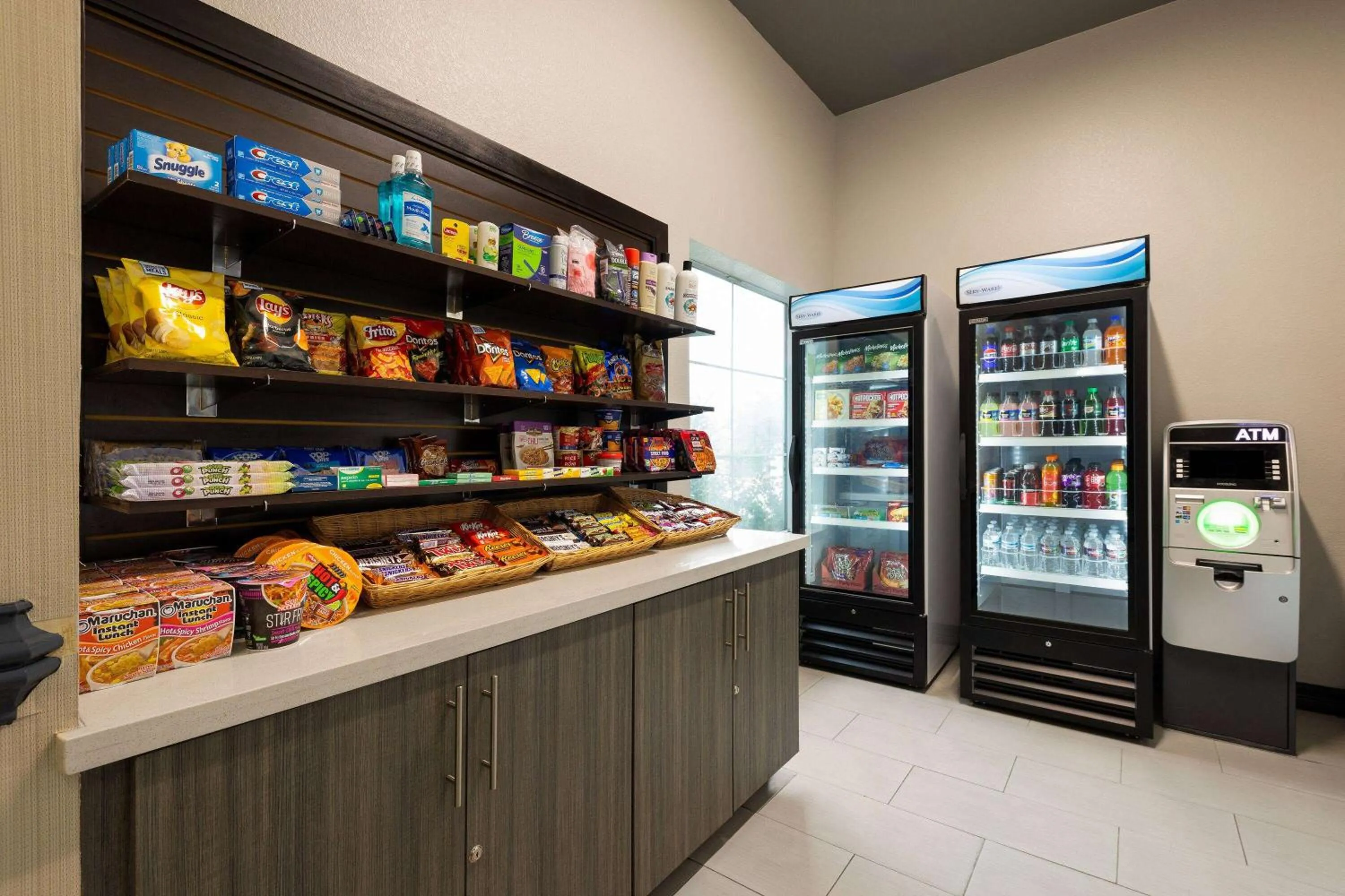 Food and drinks in La Quinta by Wyndham Ft. Worth - Forest Hill, TX