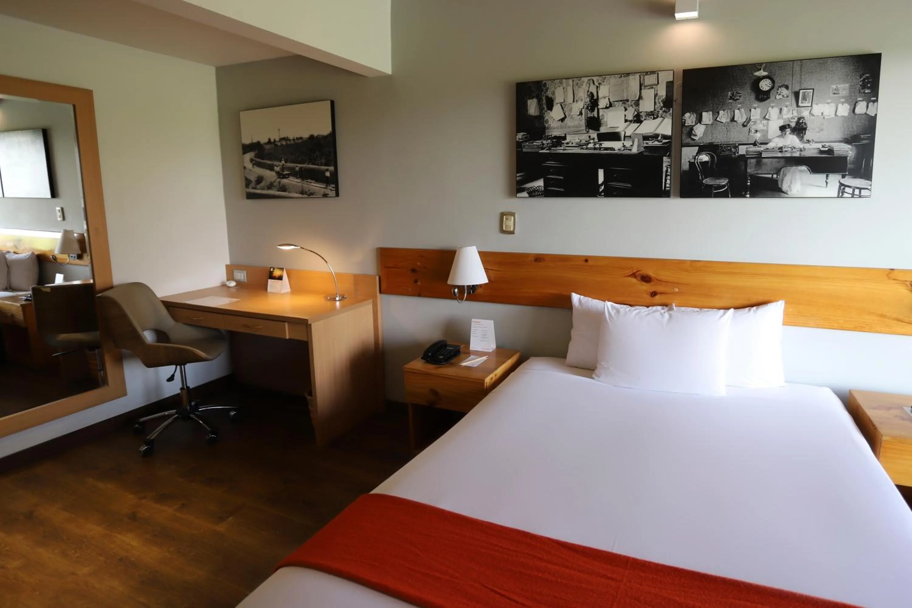 Shower, Bed in Casa Andina Standard Chincha