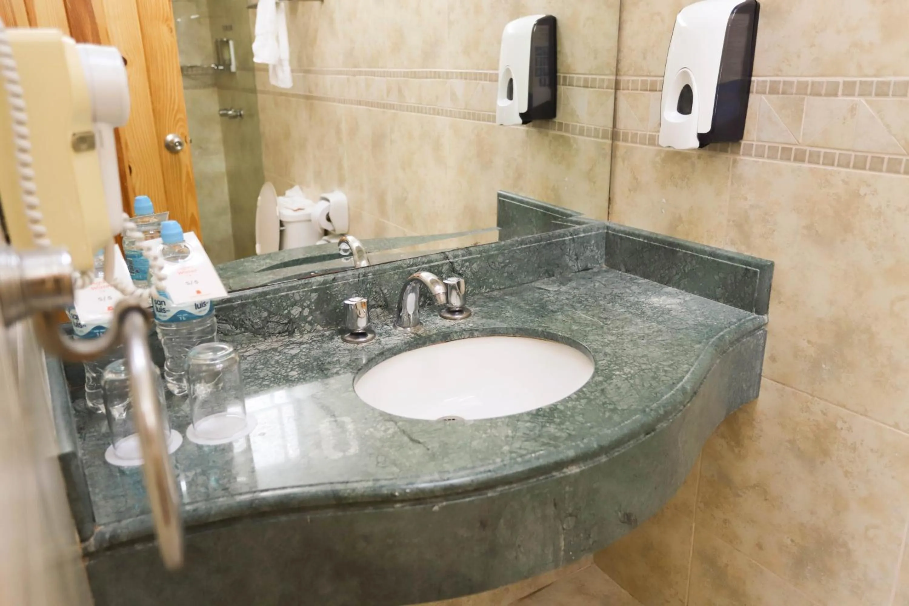 Toilet in Casa Andina Standard Chincha