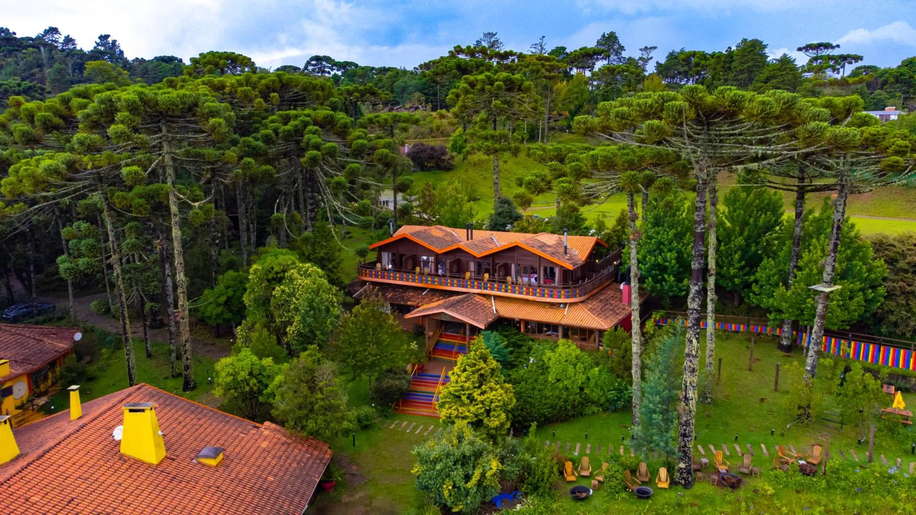 Property building in Surya-Pan Refúgio Hotel - Super Pet Friendly